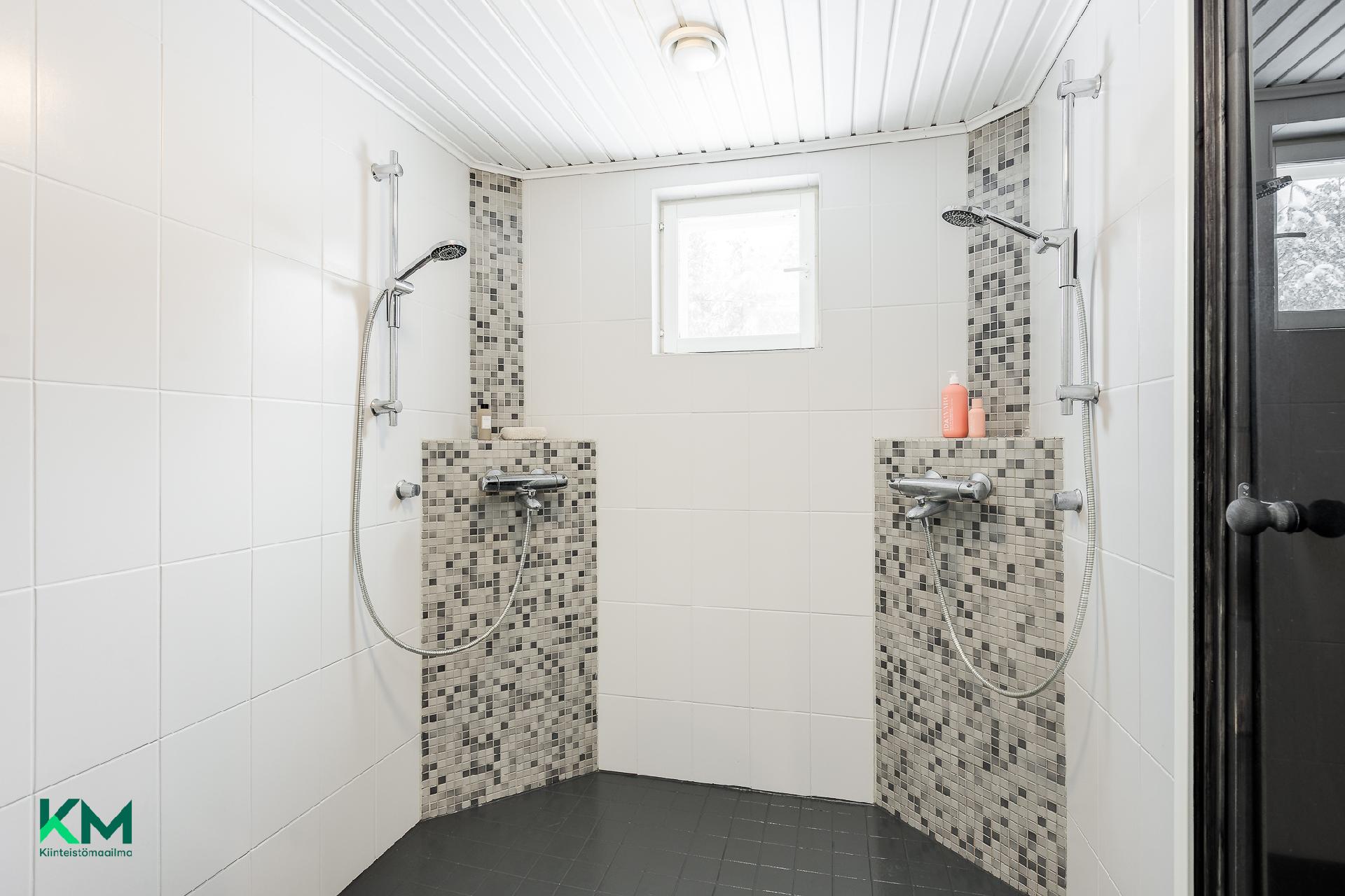 Pälsyntie 10, Huttukylä, Oulu