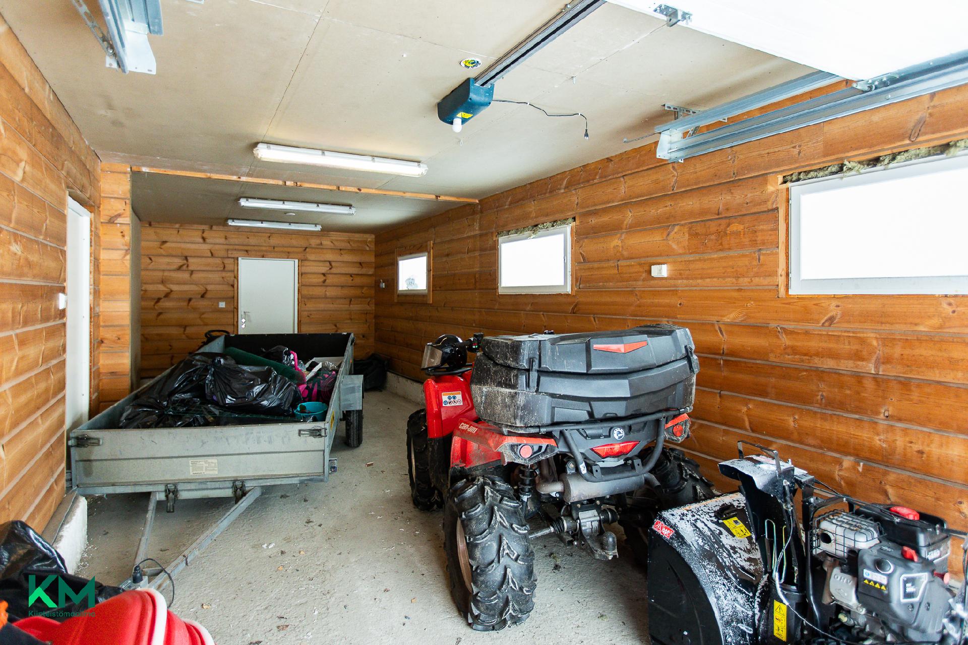 Pälsyntie 10, Huttukylä, Oulu