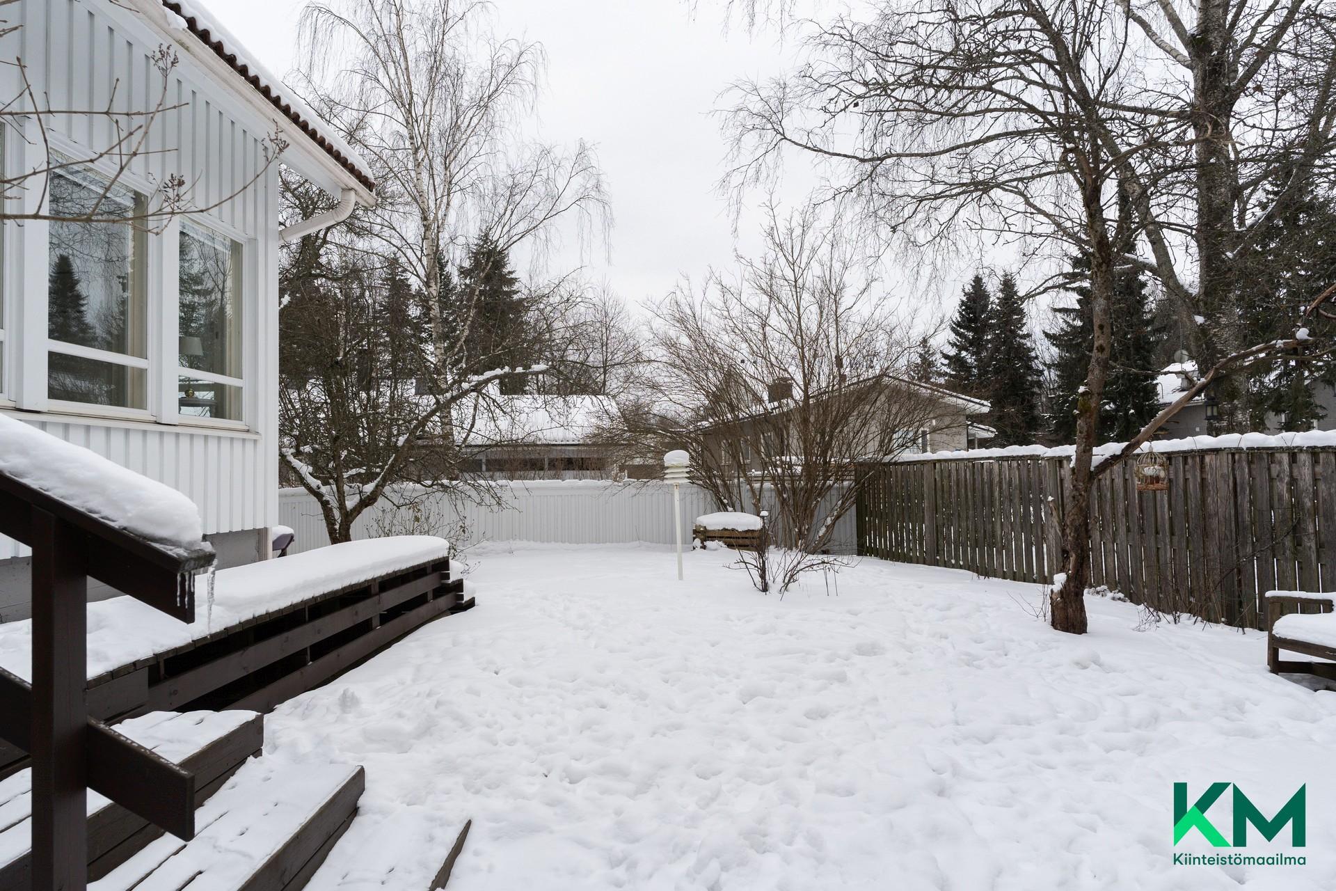 Perintökaarentie 2, Torpparinmäki, Helsinki