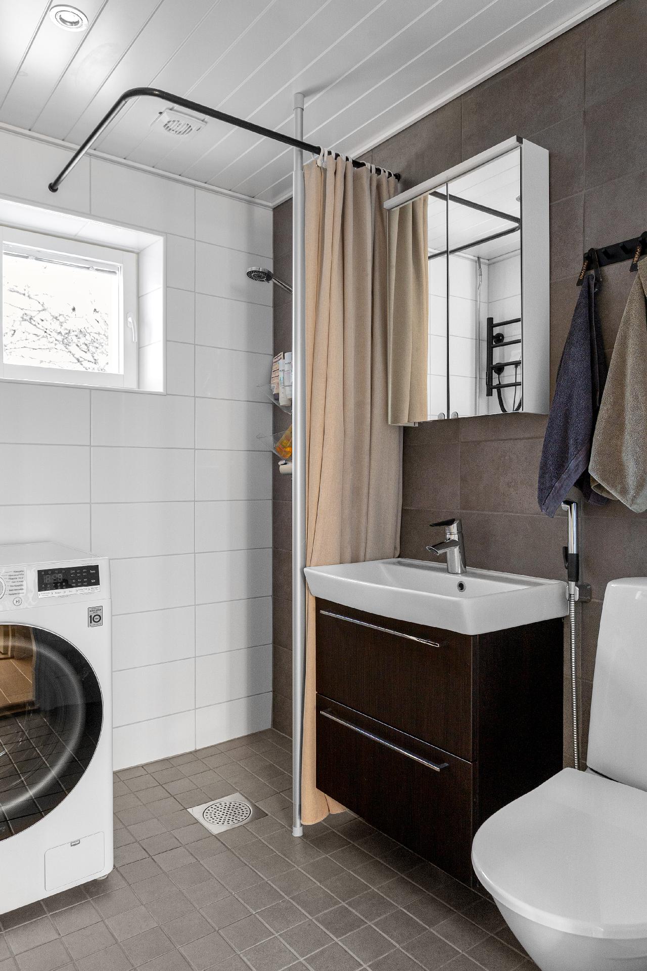 Kalajankuja 11, Inkeroinen, Kouvola