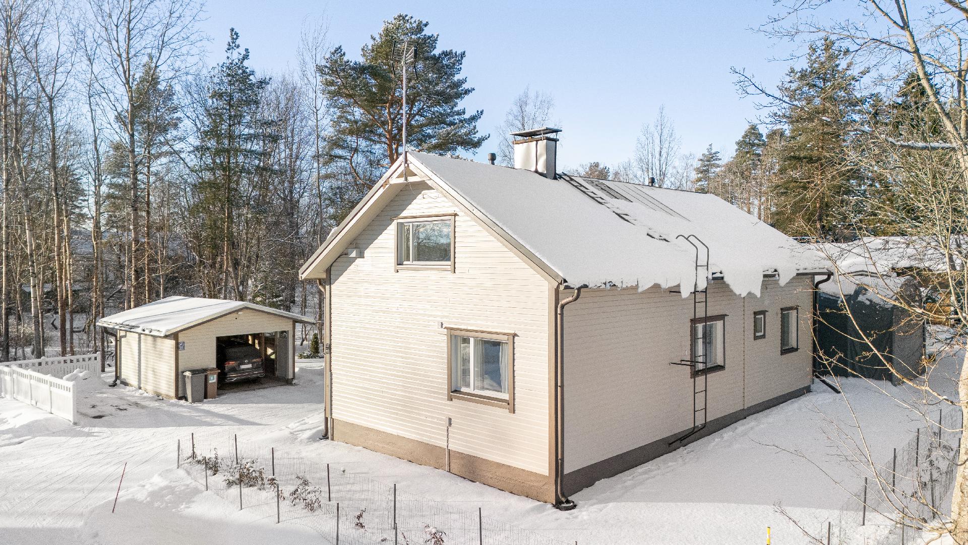 Kalajankuja 11, Inkeroinen, Kouvola