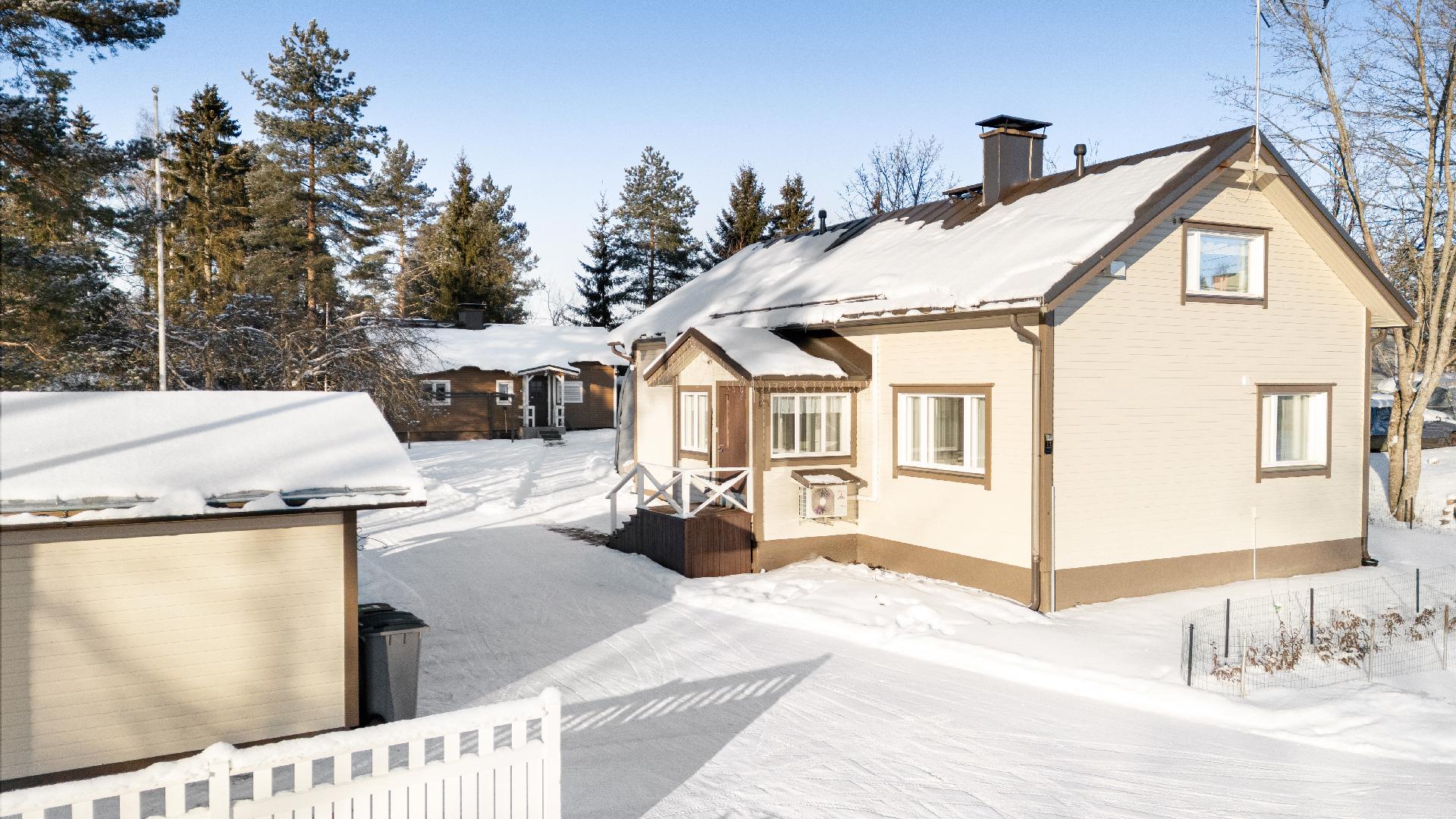 Kalajankuja 11, Inkeroinen, Kouvola