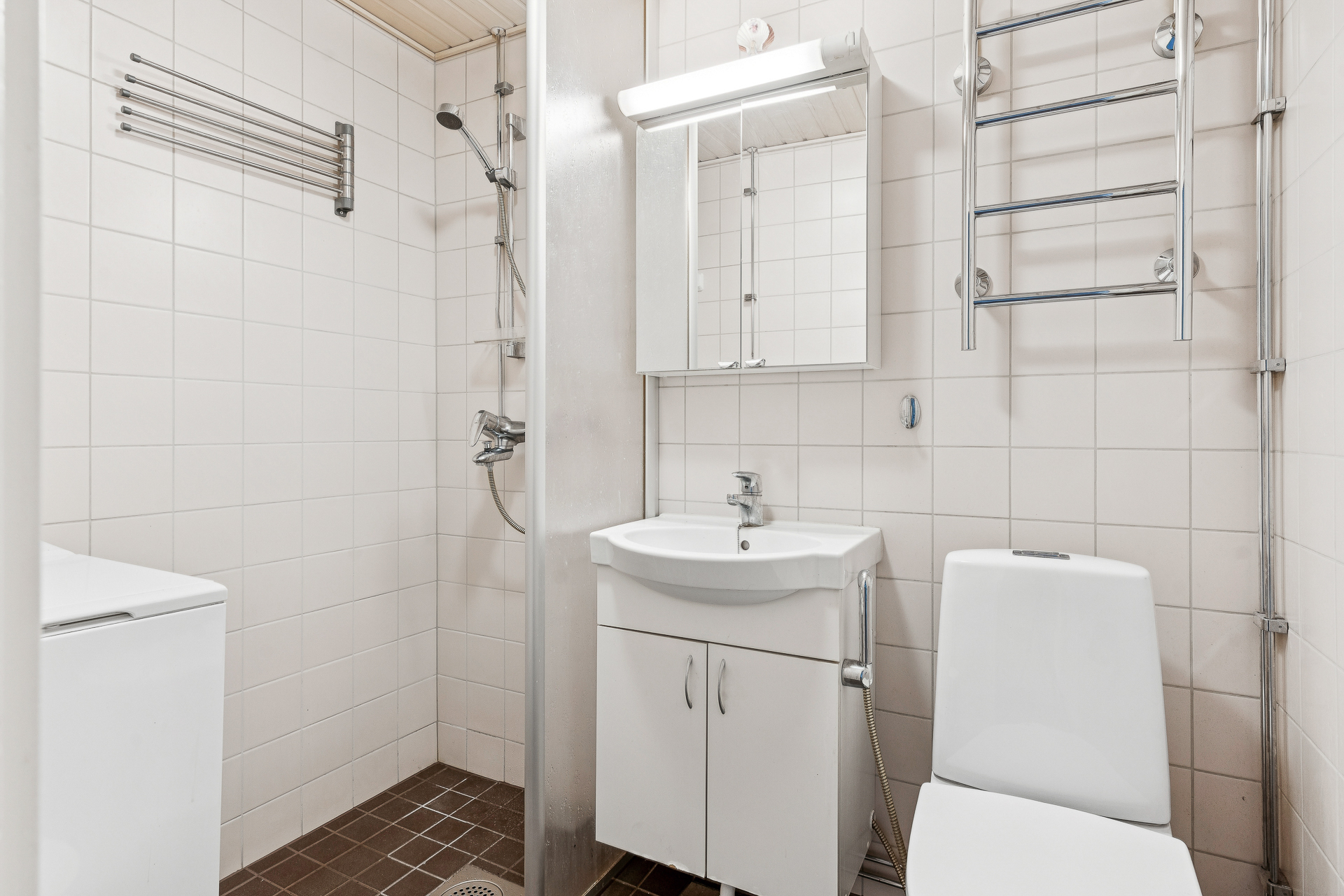 Kuusistonlinnantie 1, Vartiokylä, Helsinki