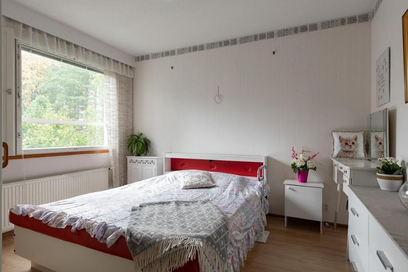 Keskustie 7, Keskusta, Laukaa