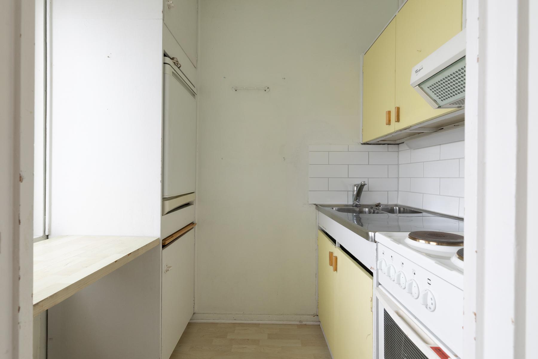 Ikkunallinen keittokomero