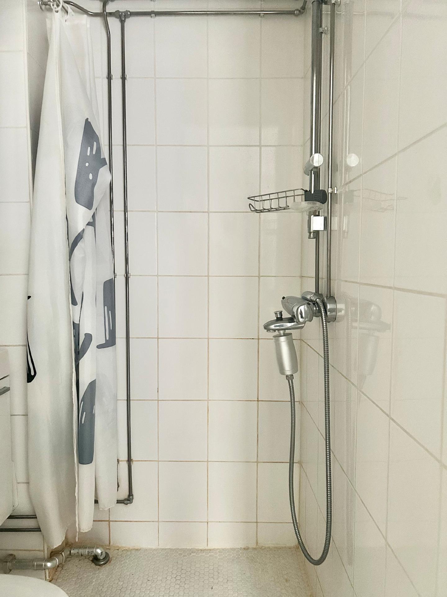 Pietarinkatu 1, Ullanlinna, Helsinki