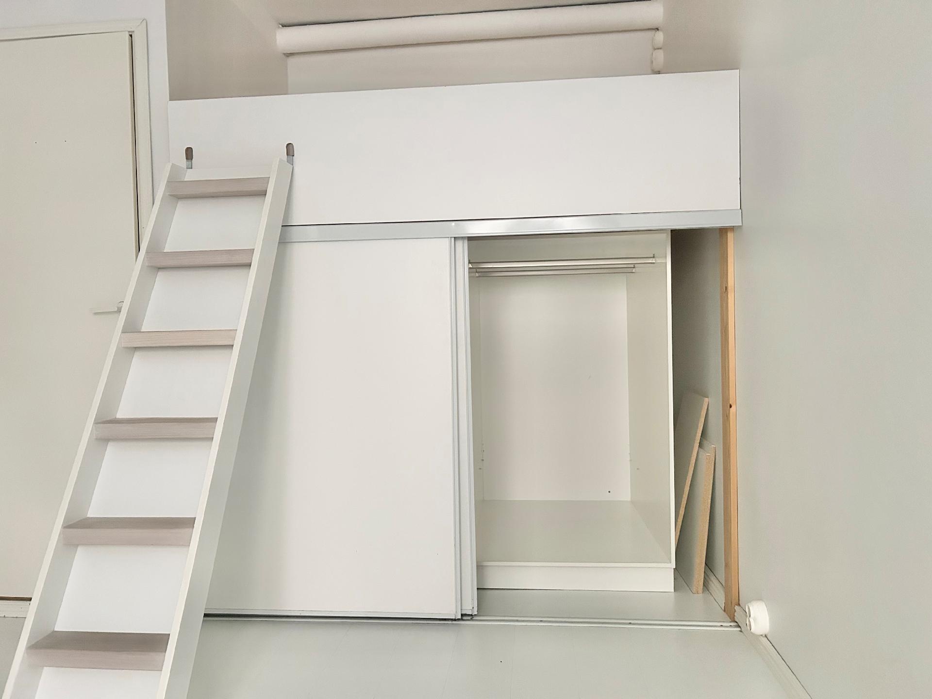 Pietarinkatu 1, Ullanlinna, Helsinki