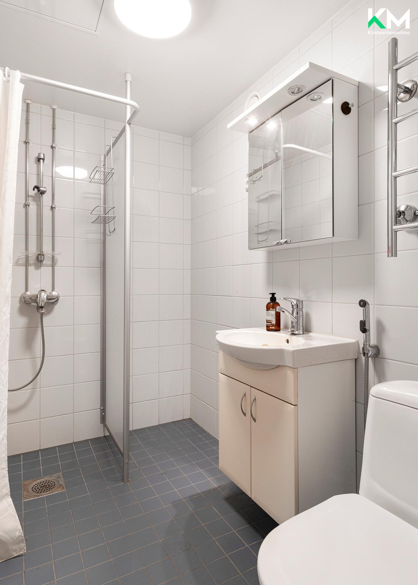 Kivalterintie 17-19, Oulunkylä, Helsinki