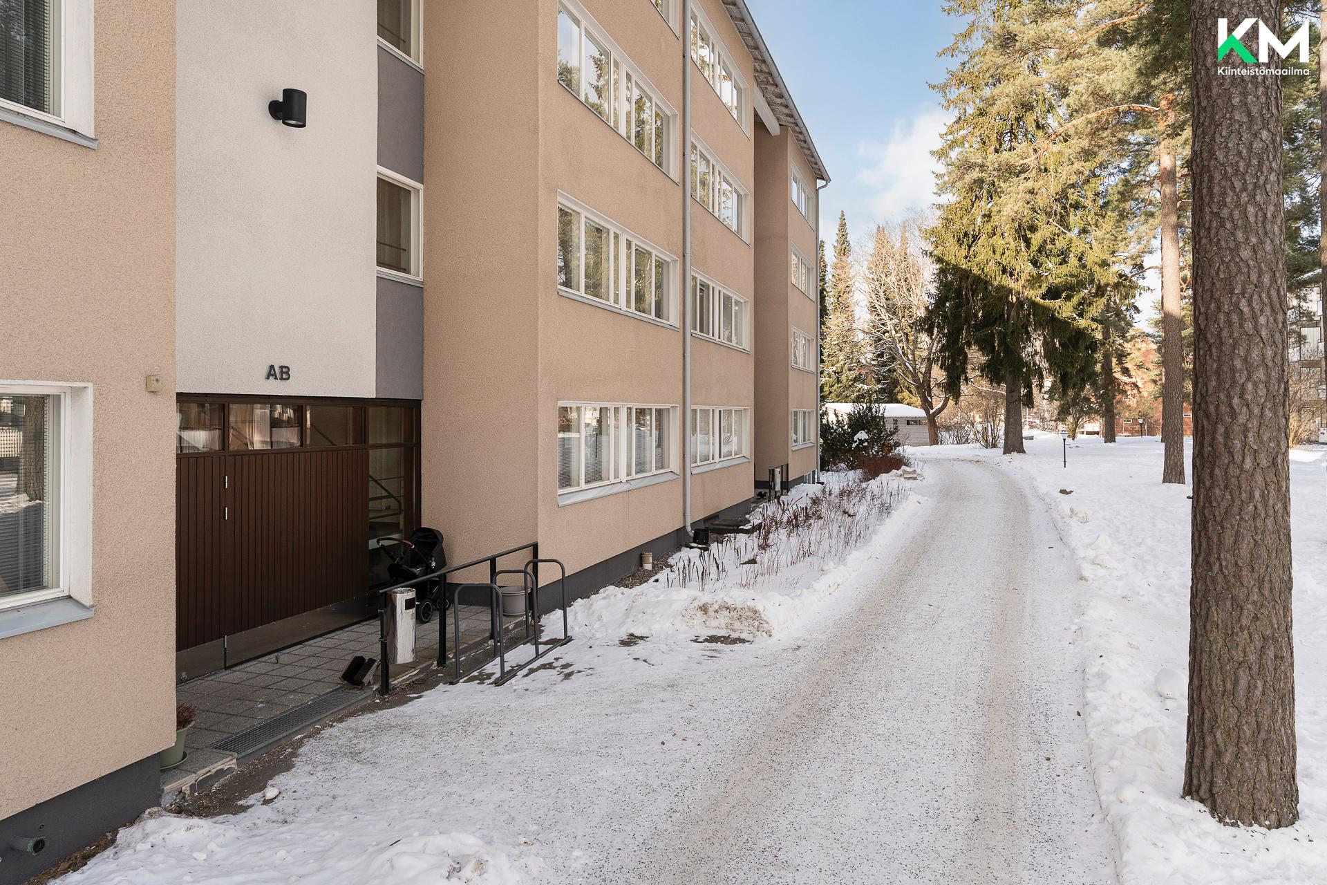 Kivalterintie 17-19, Oulunkylä, Helsinki