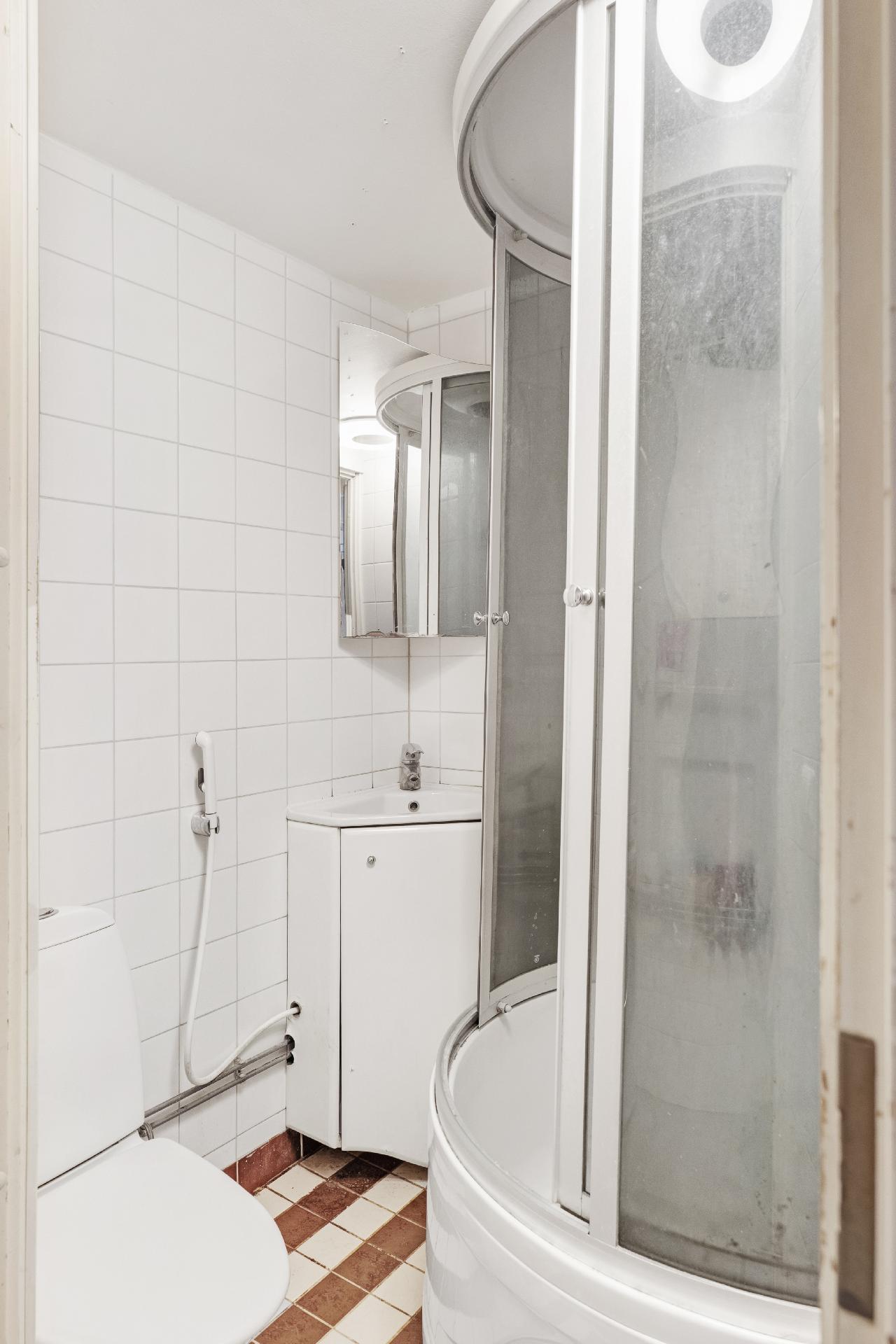 Meri-Rastilan tie 3, Vuosaari, Helsinki