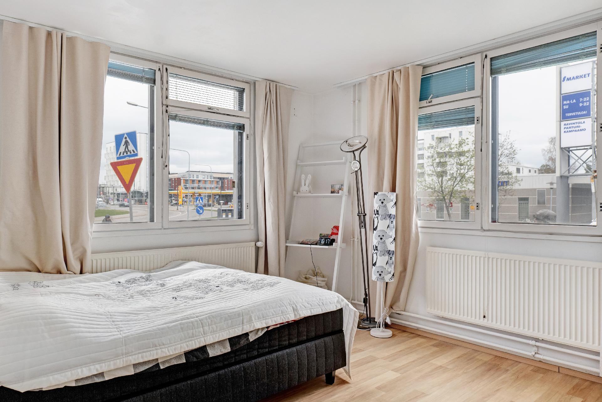 Meri-Rastilan tie 3, Vuosaari, Helsinki