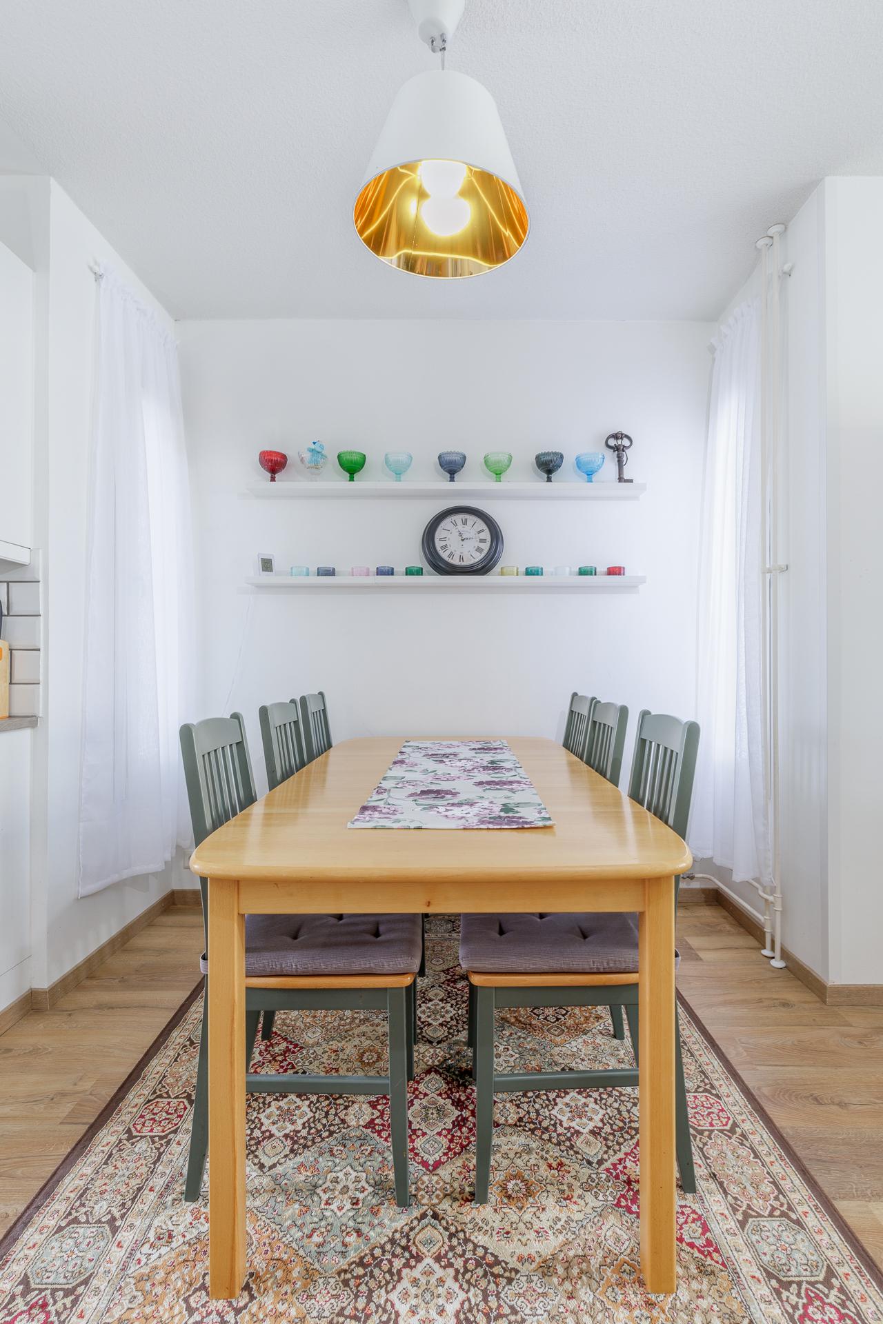 ruokailulle oma tila