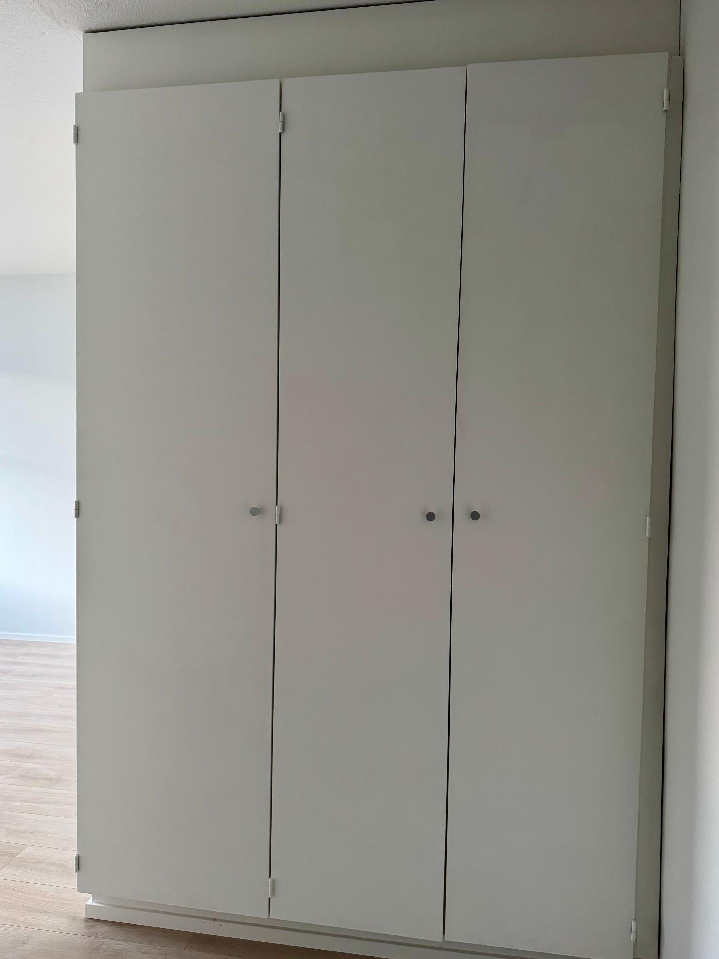 Kaapistot eteisessä