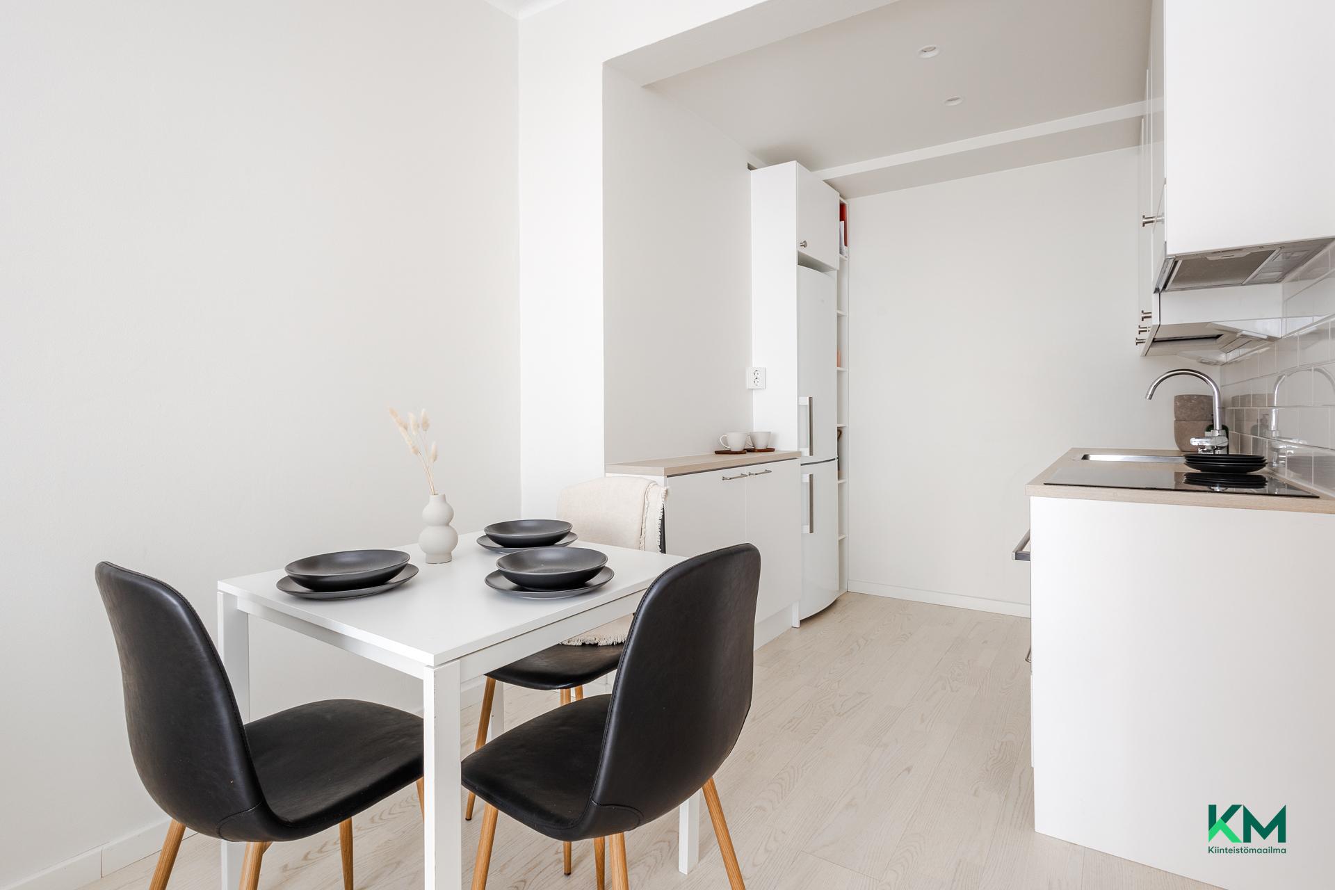 Meritullinkatu 13, Kruununhaka, Helsinki