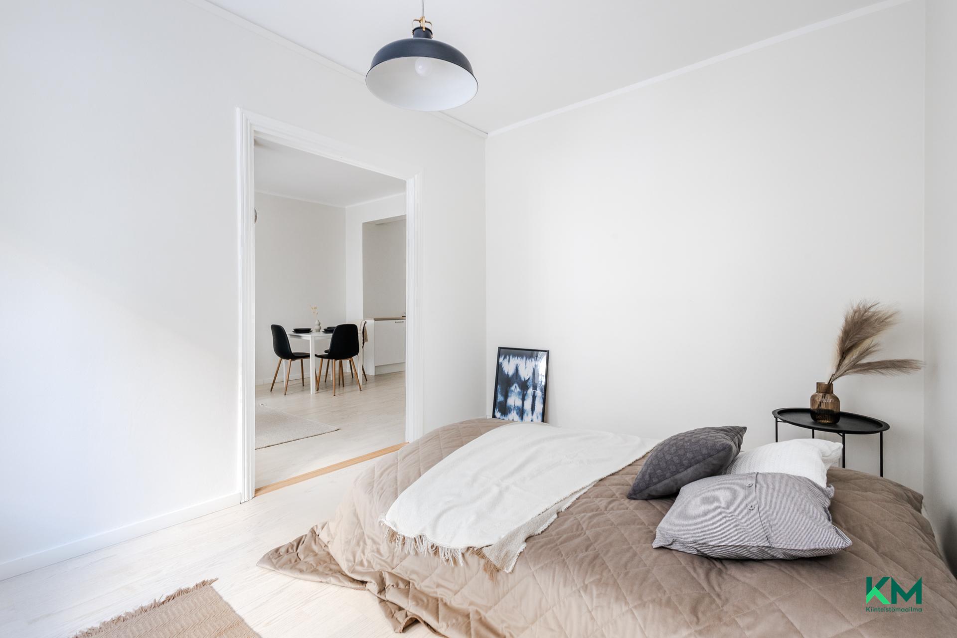 Meritullinkatu 13, Kruununhaka, Helsinki