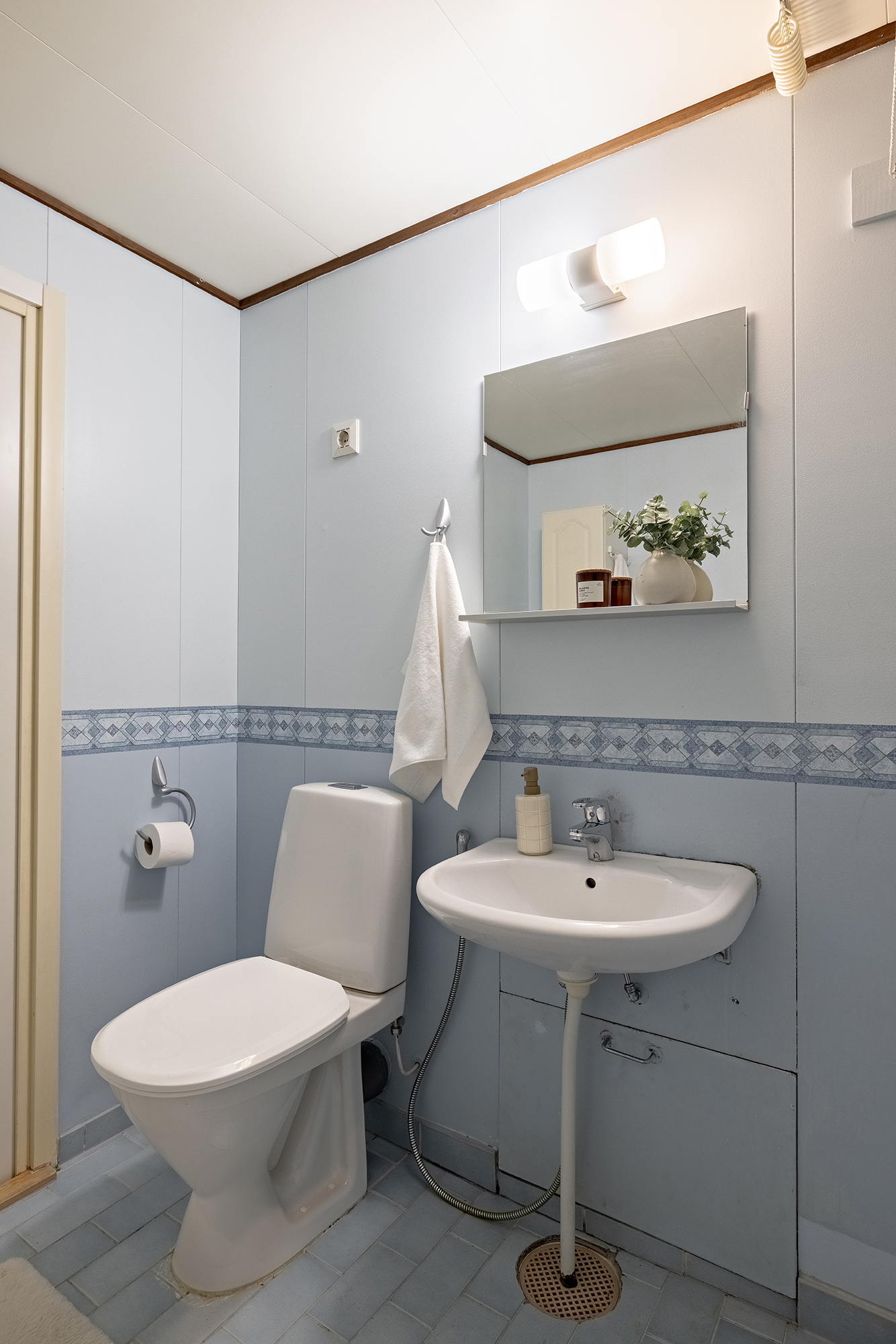 Kuivastie 10, Tuira, Oulu