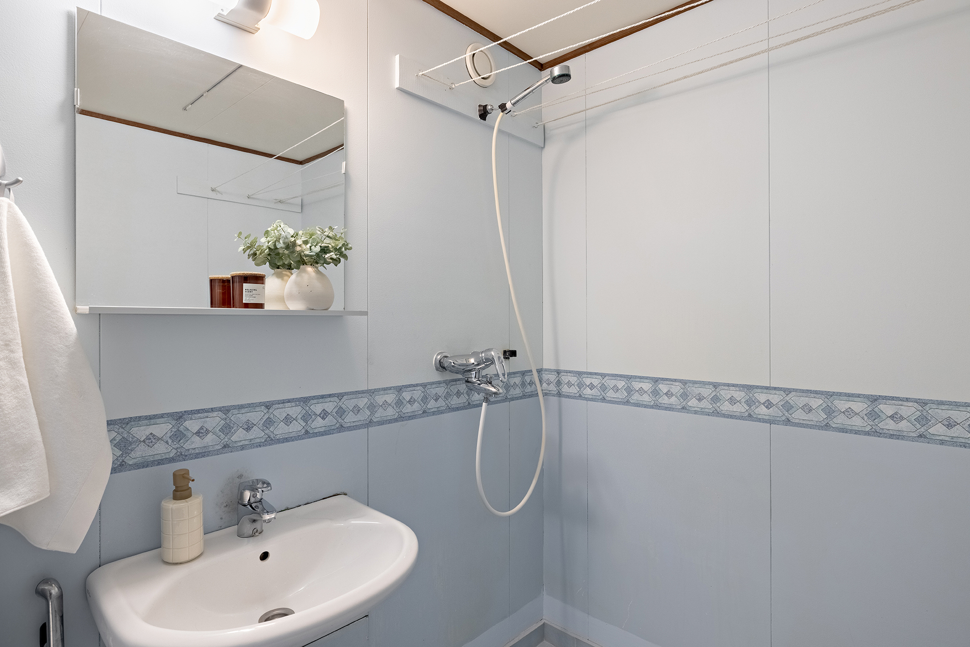 Kuivastie 10, Tuira, Oulu