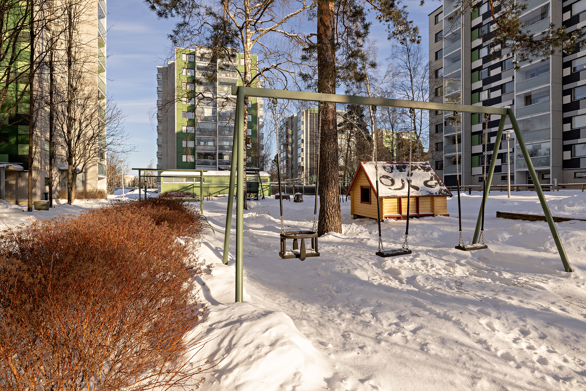 Kuivastie 10, Tuira, Oulu