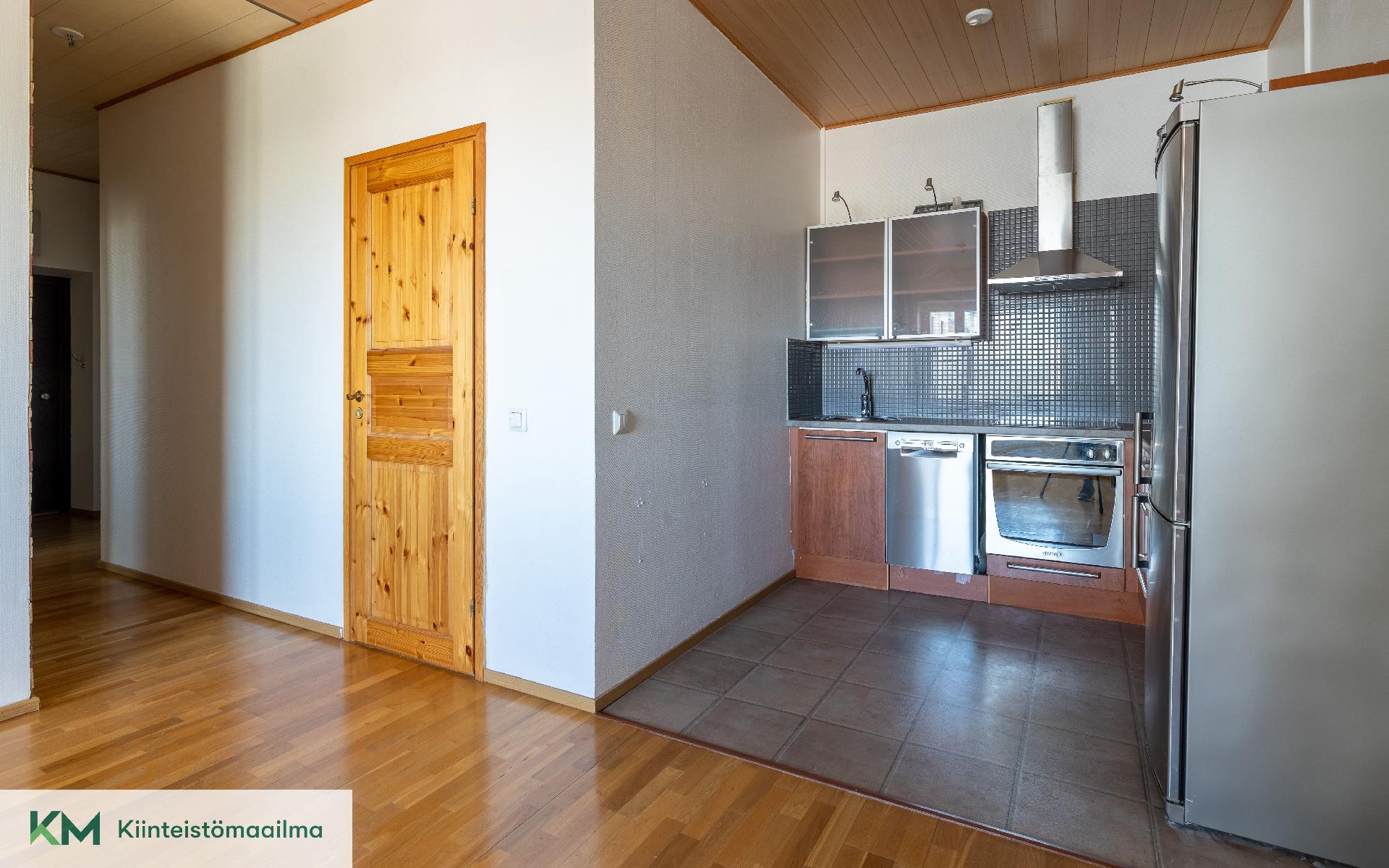 Koulukatu 10, Kotkansaari, Kotka