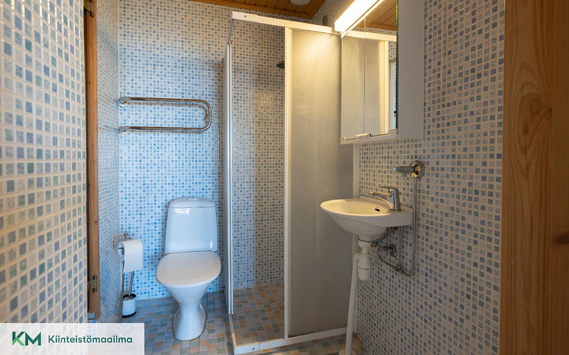 Koulukatu 10, Kotkansaari, Kotka