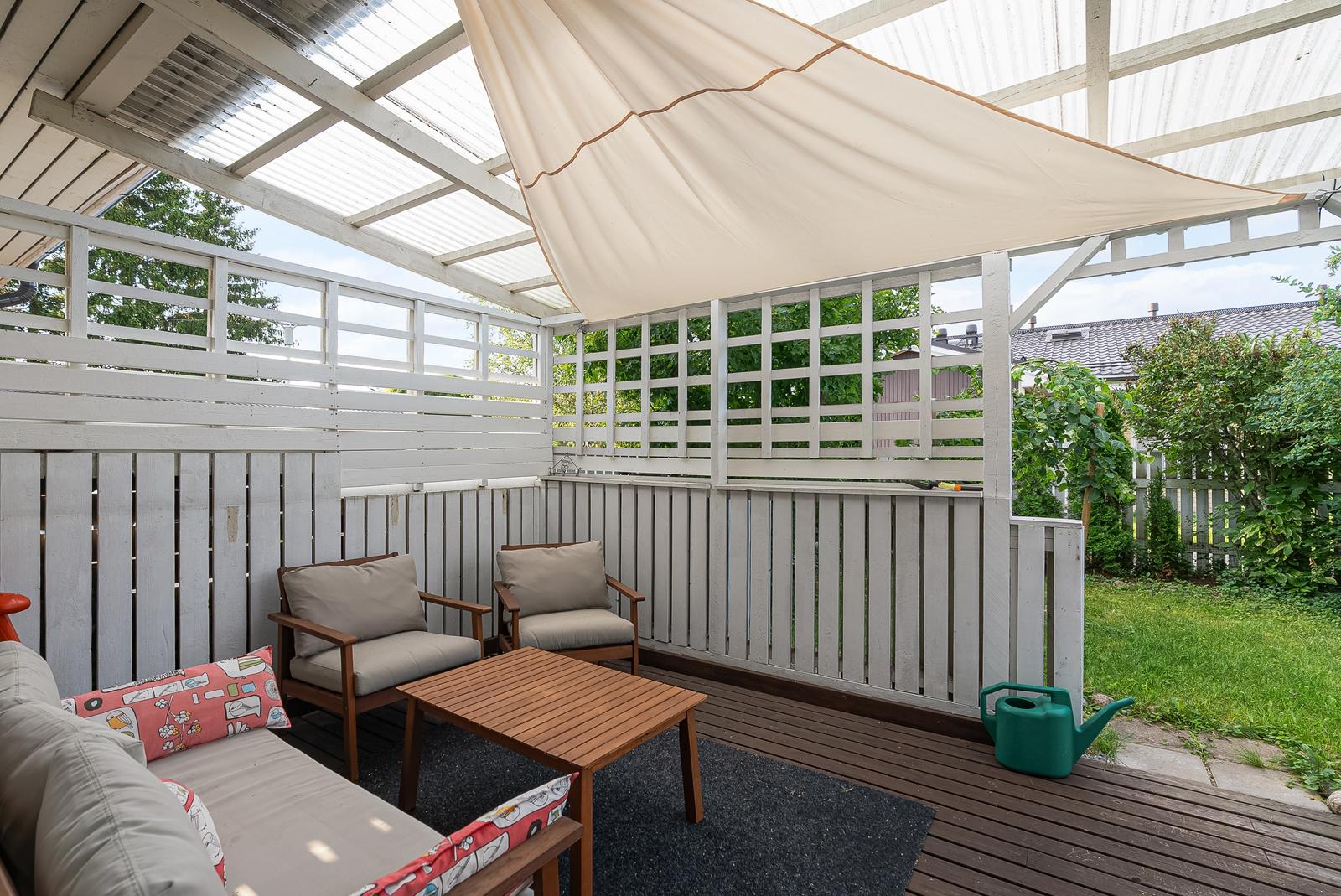 Lupiinikatu 15, Kyrölä, Järvenpää