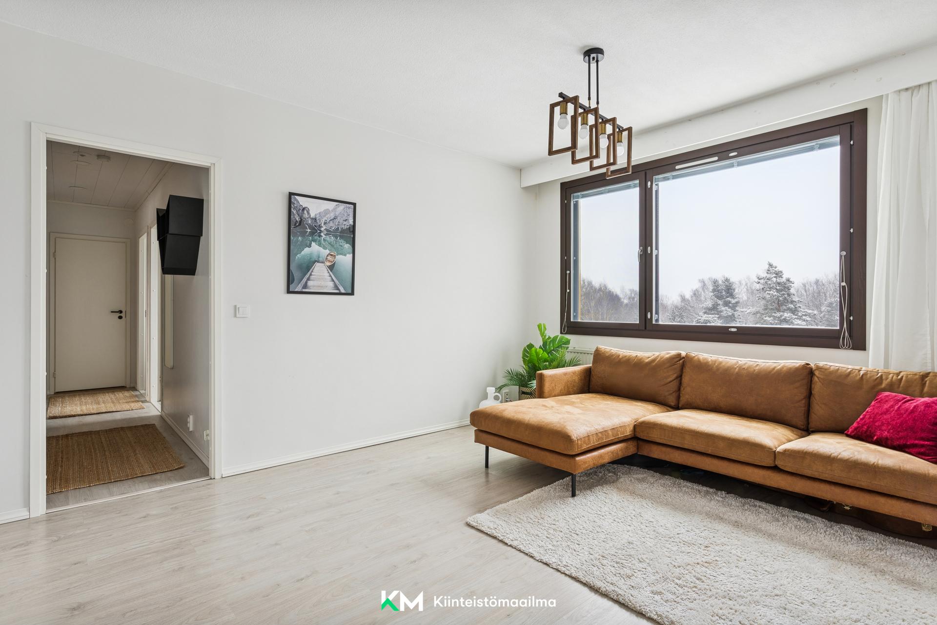 Salpausseläntie 4-8, Pihlajisto, Helsinki