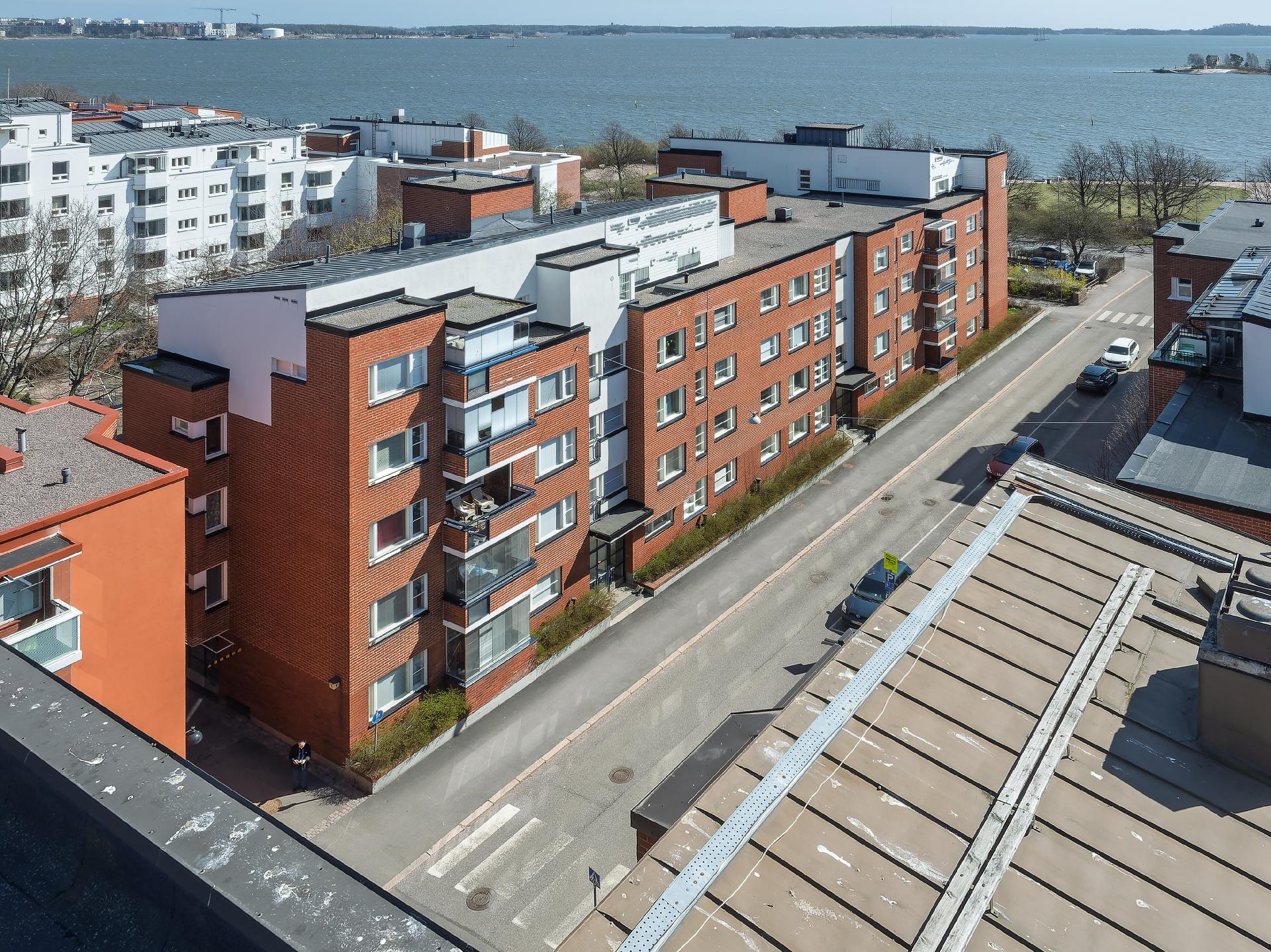Katajanokalla meri on aina lähellä