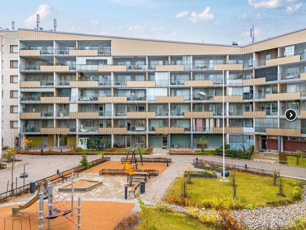 Smoltinkuja 2, Tapanila, Helsinki