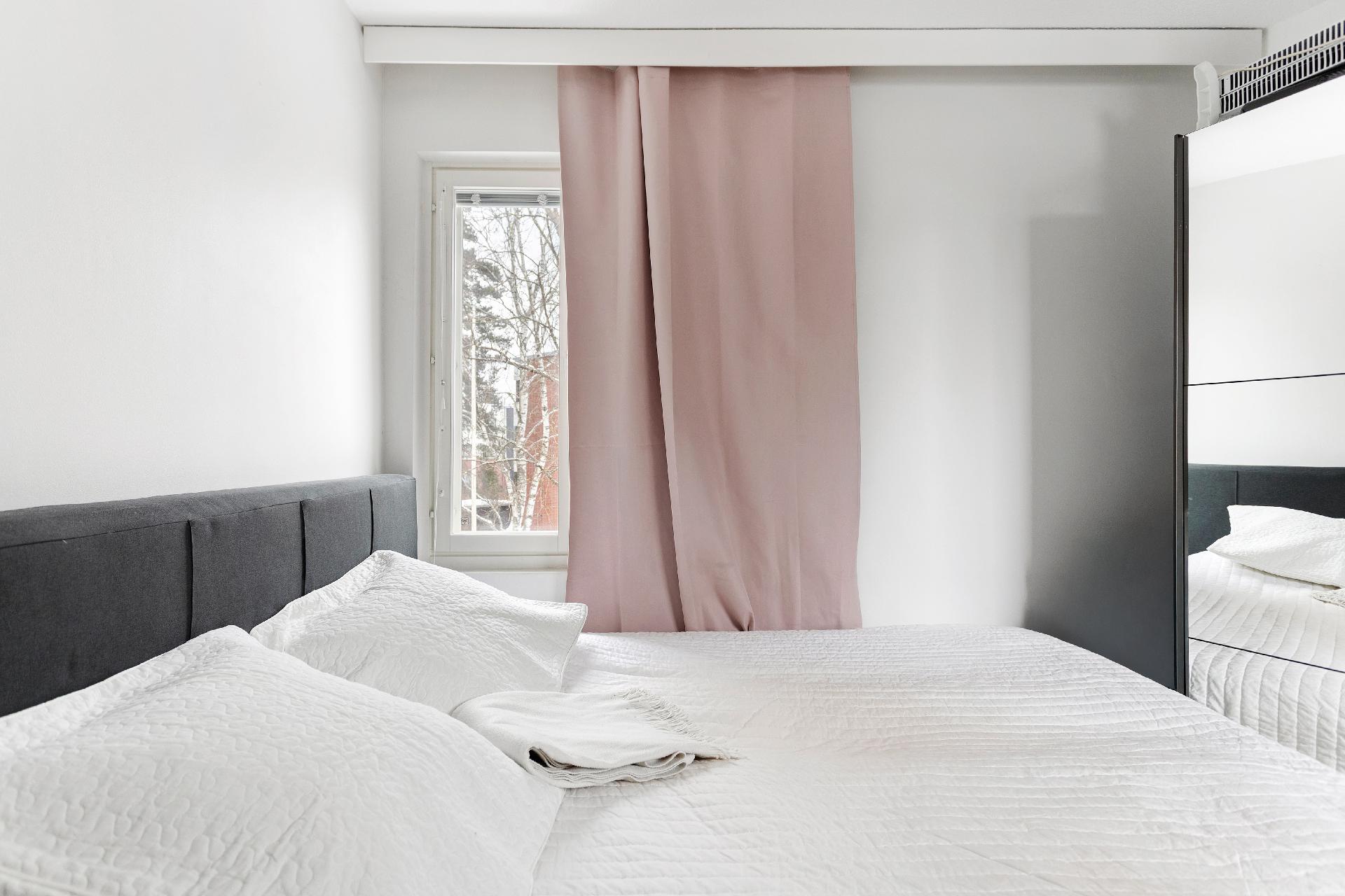 Puustellinpolku 12, Malminkartano, Helsinki