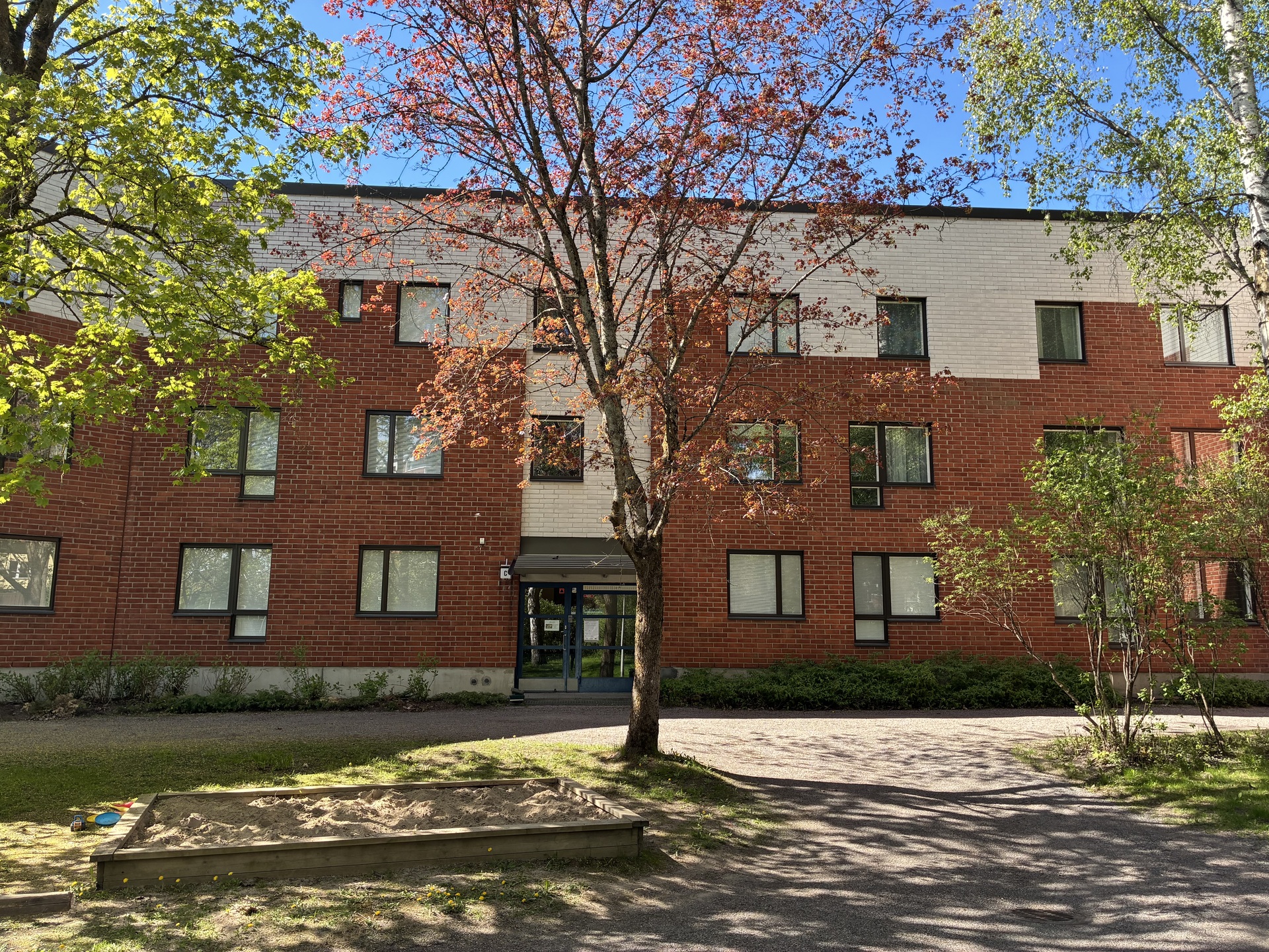 Puustellinpolku 12, Malminkartano, Helsinki