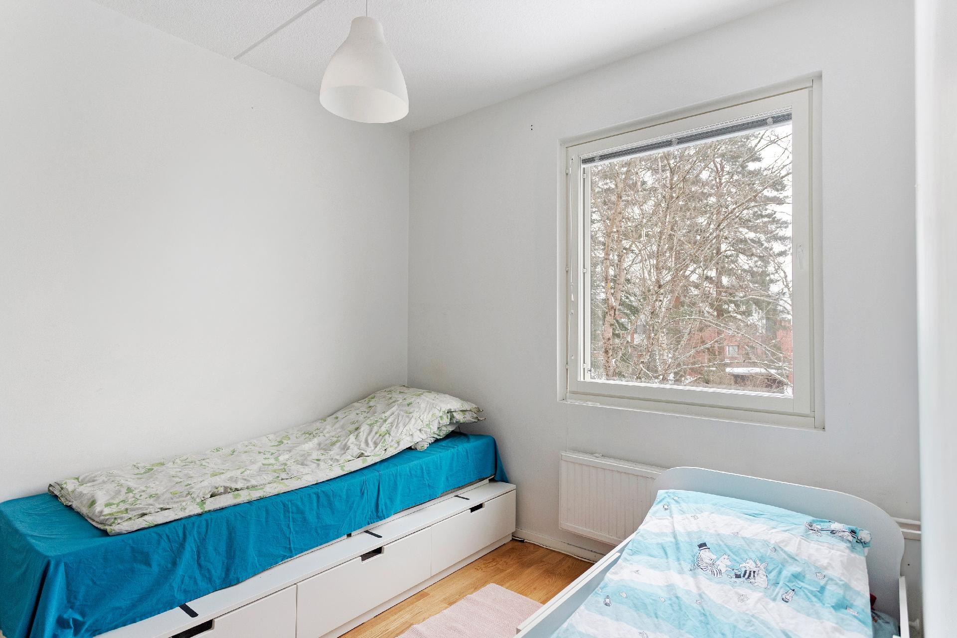 Puustellinpolku 12, Malminkartano, Helsinki