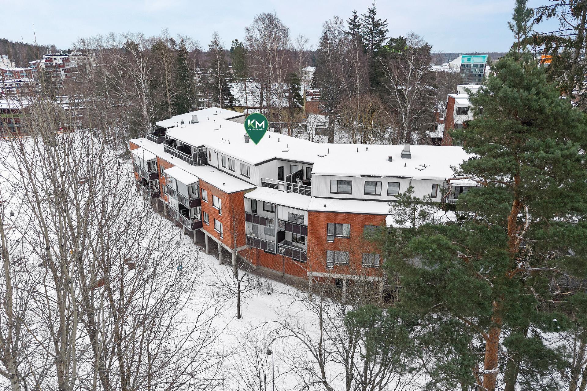 Puustellinpolku 12, Malminkartano, Helsinki