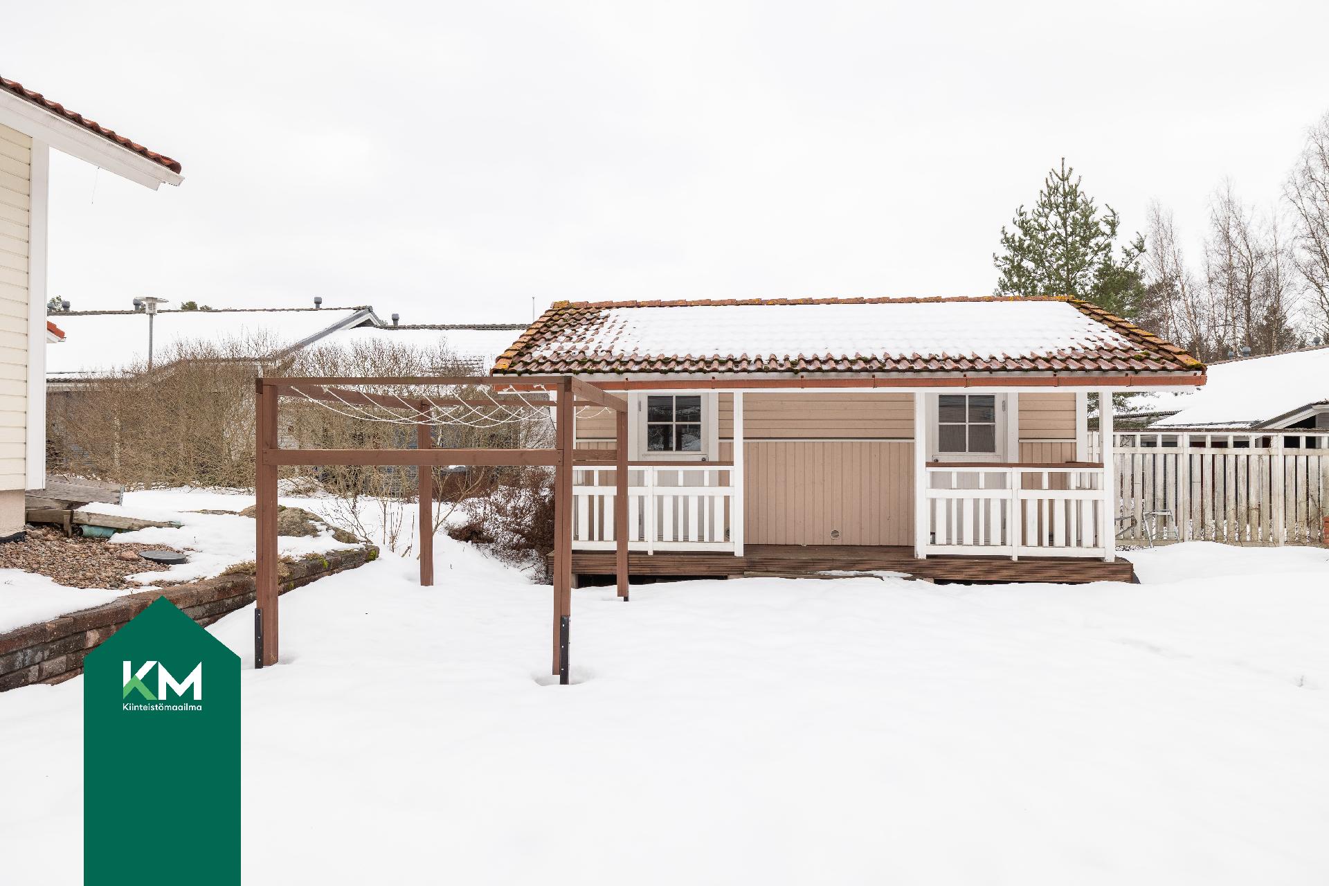 Kivirinne 7, Mussalo, Kotka