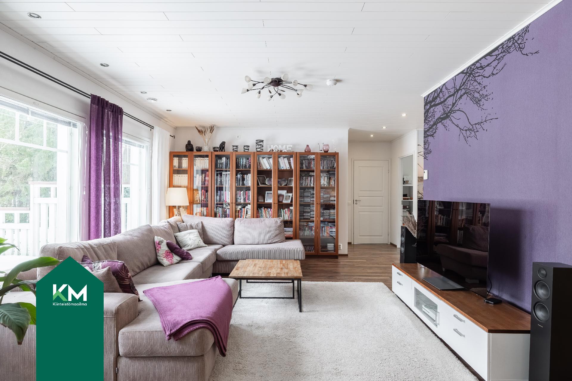 Kivirinne 7, Mussalo, Kotka