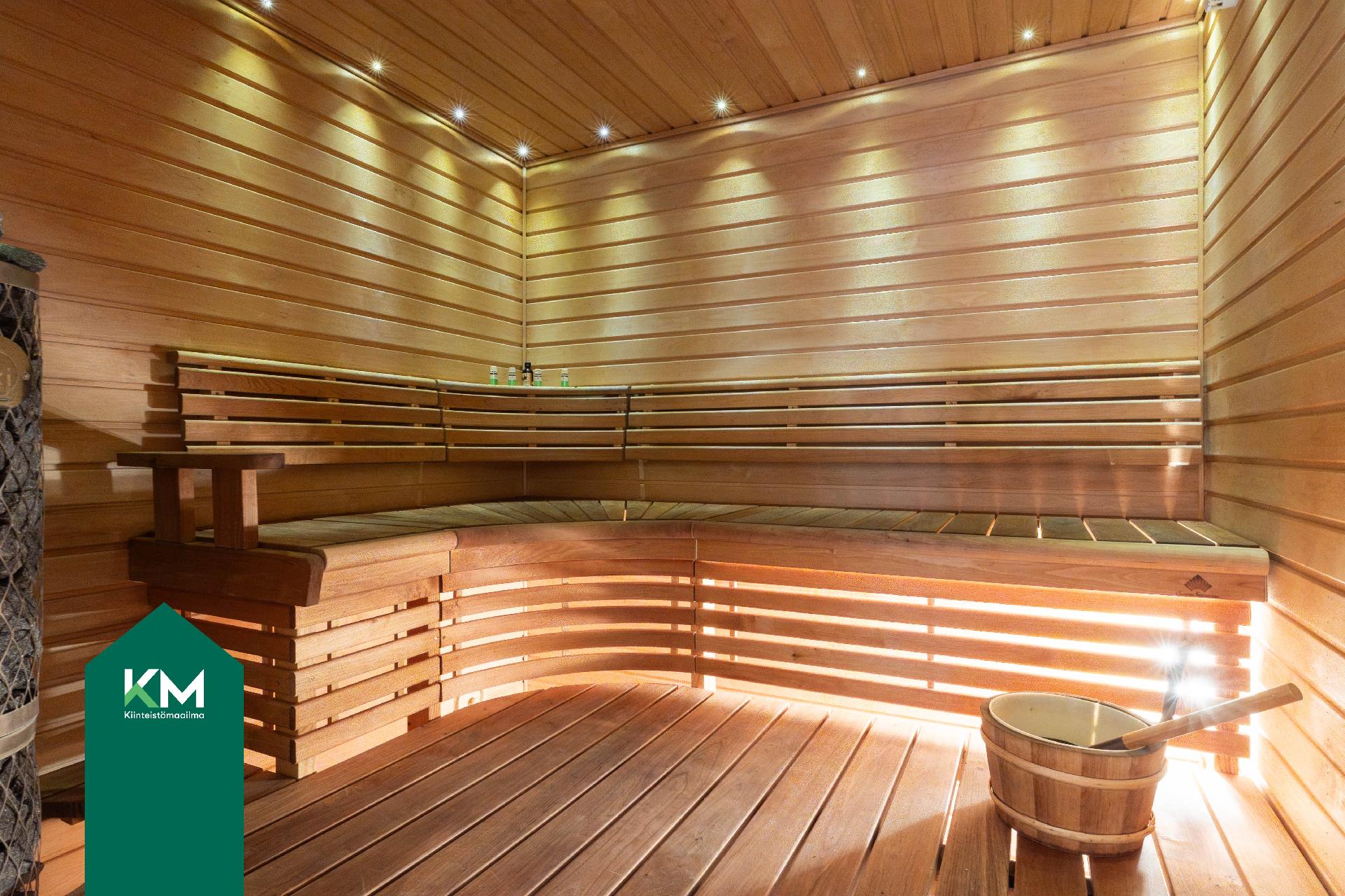 Kivirinne 7, Mussalo, Kotka