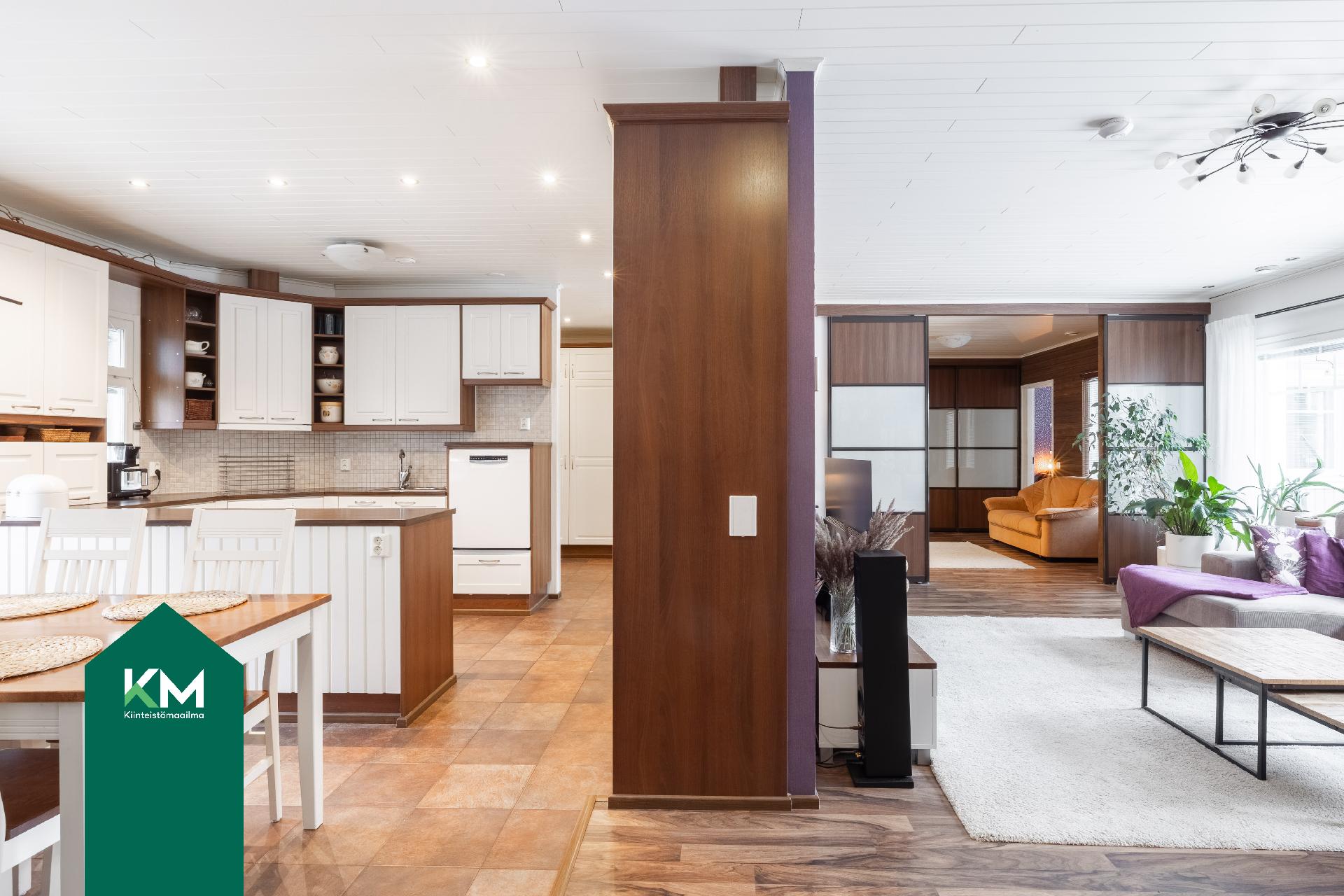 Kivirinne 7, Mussalo, Kotka