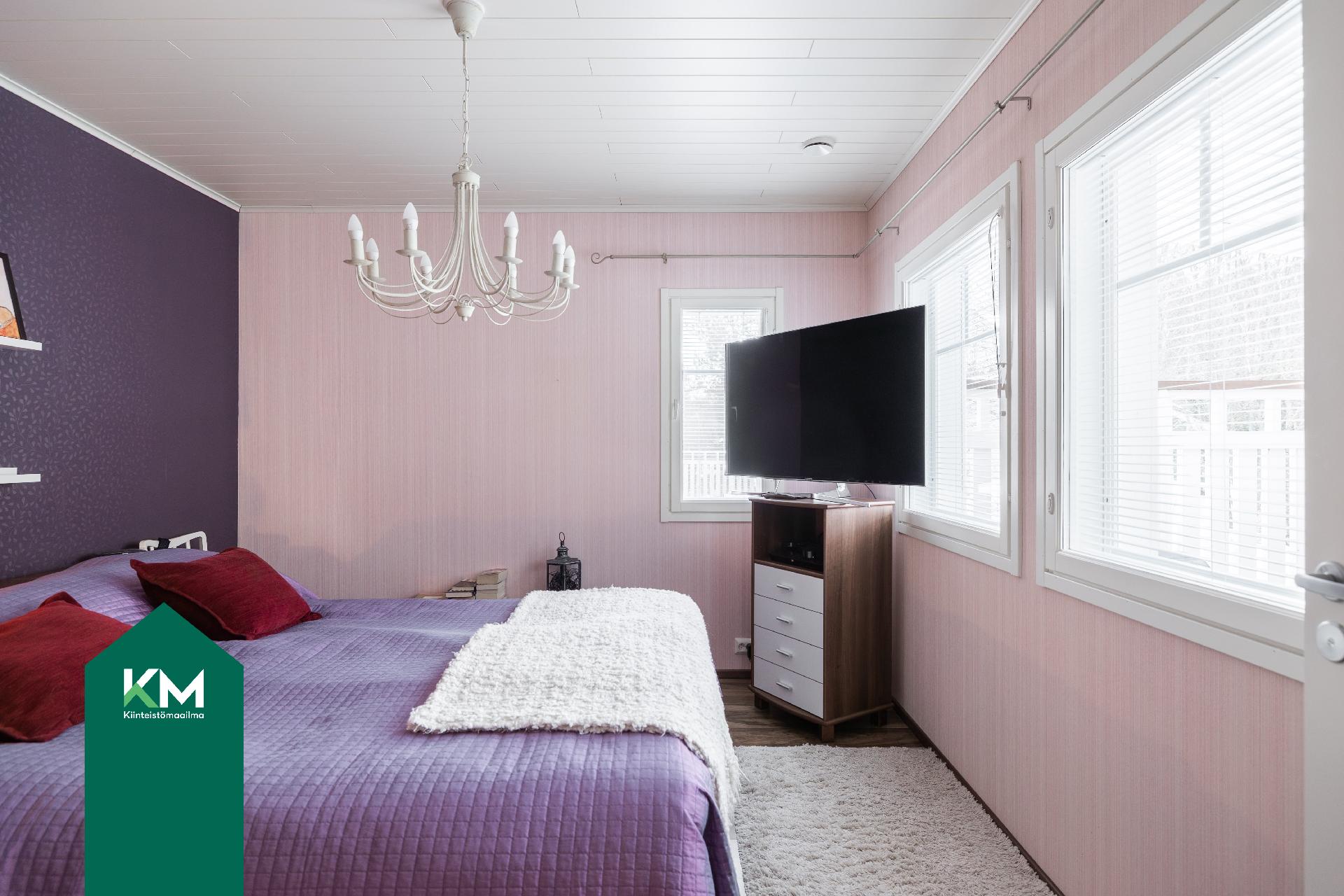 Kivirinne 7, Mussalo, Kotka