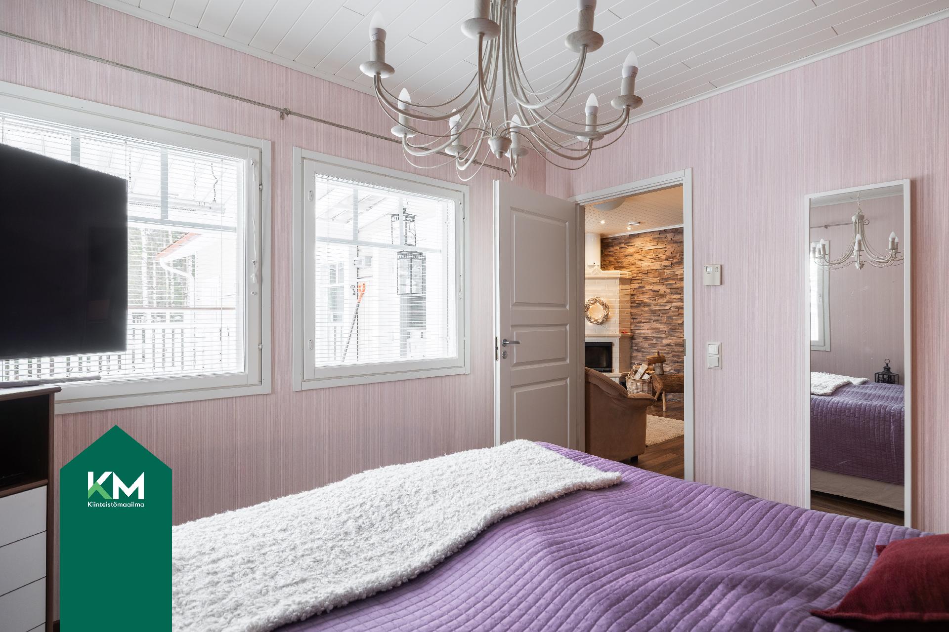 Kivirinne 7, Mussalo, Kotka