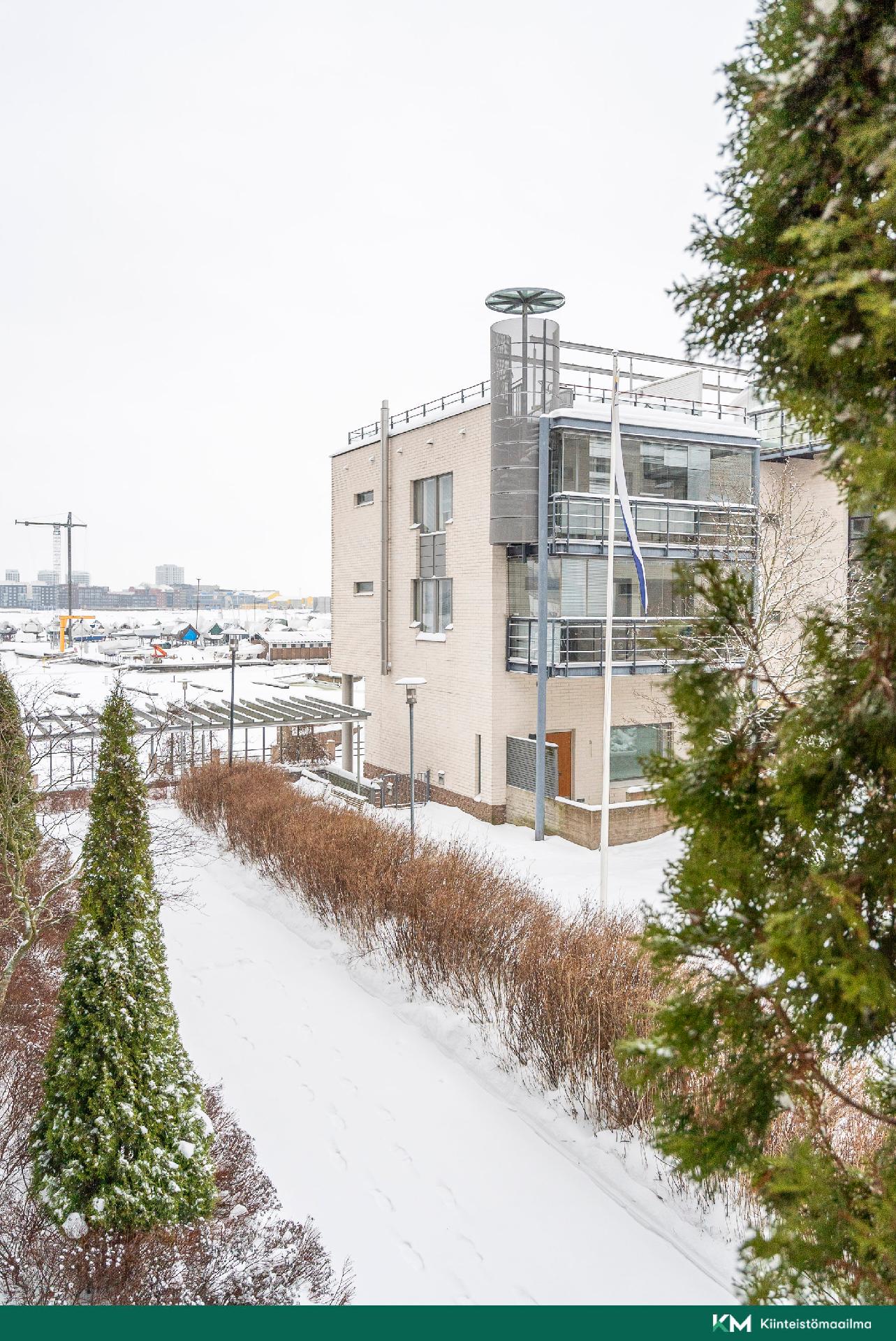 Köysikuja 10, Lauttasaari, Helsinki