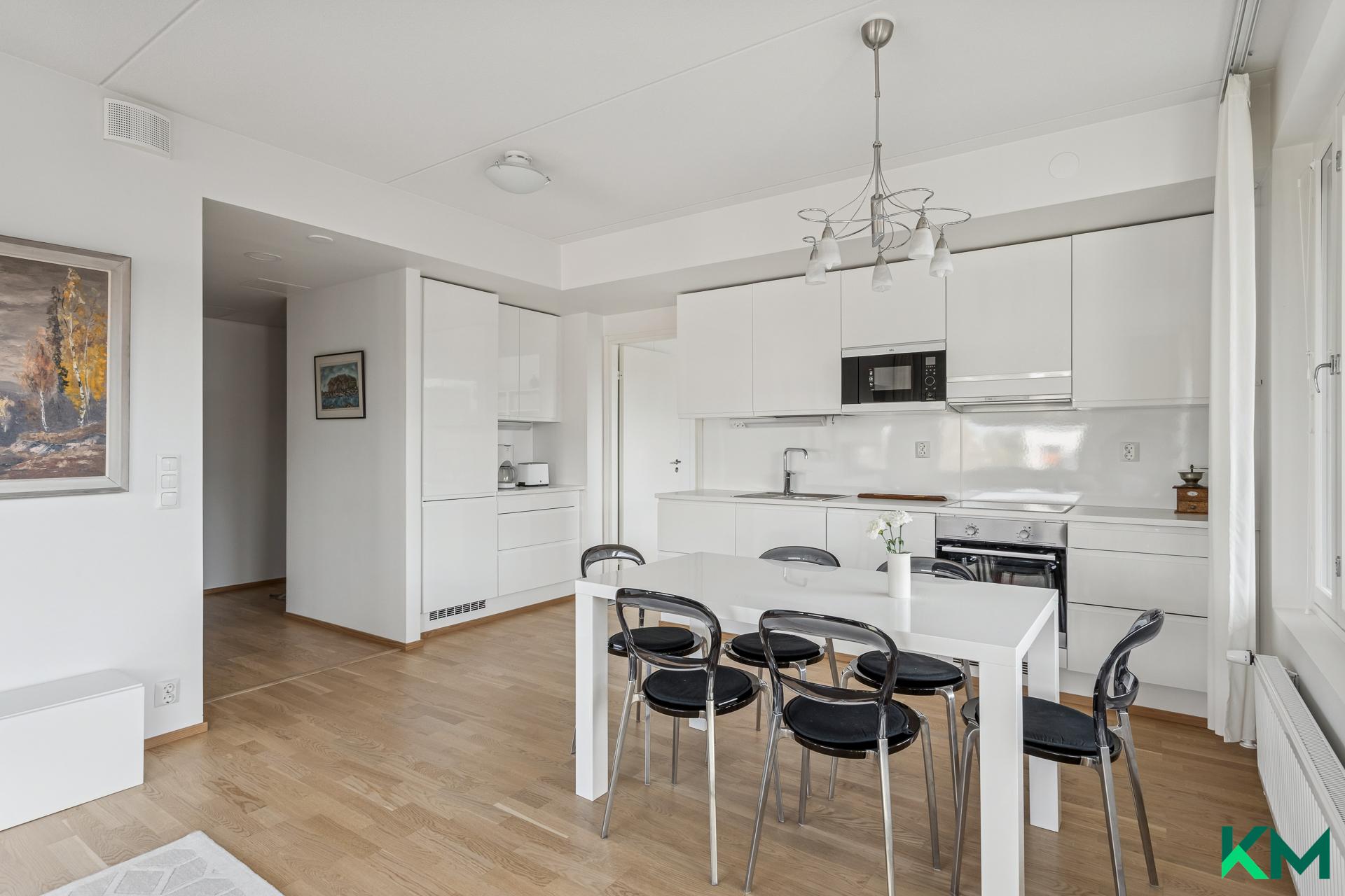 Strömsinlahdenpolku 11, Roihuvuori, Helsinki