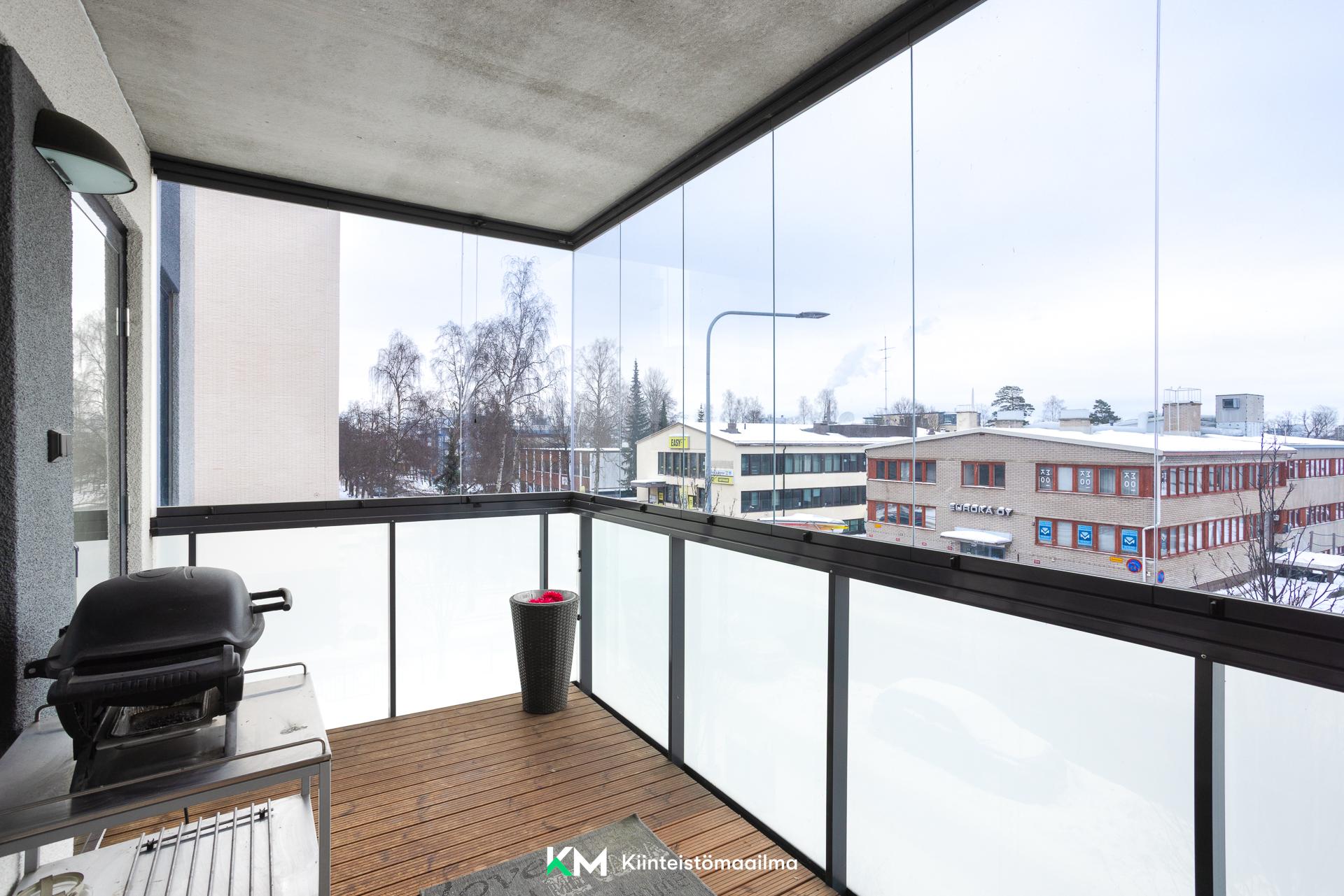 Nahkahousuntie 1, Lauttasaari, Helsinki