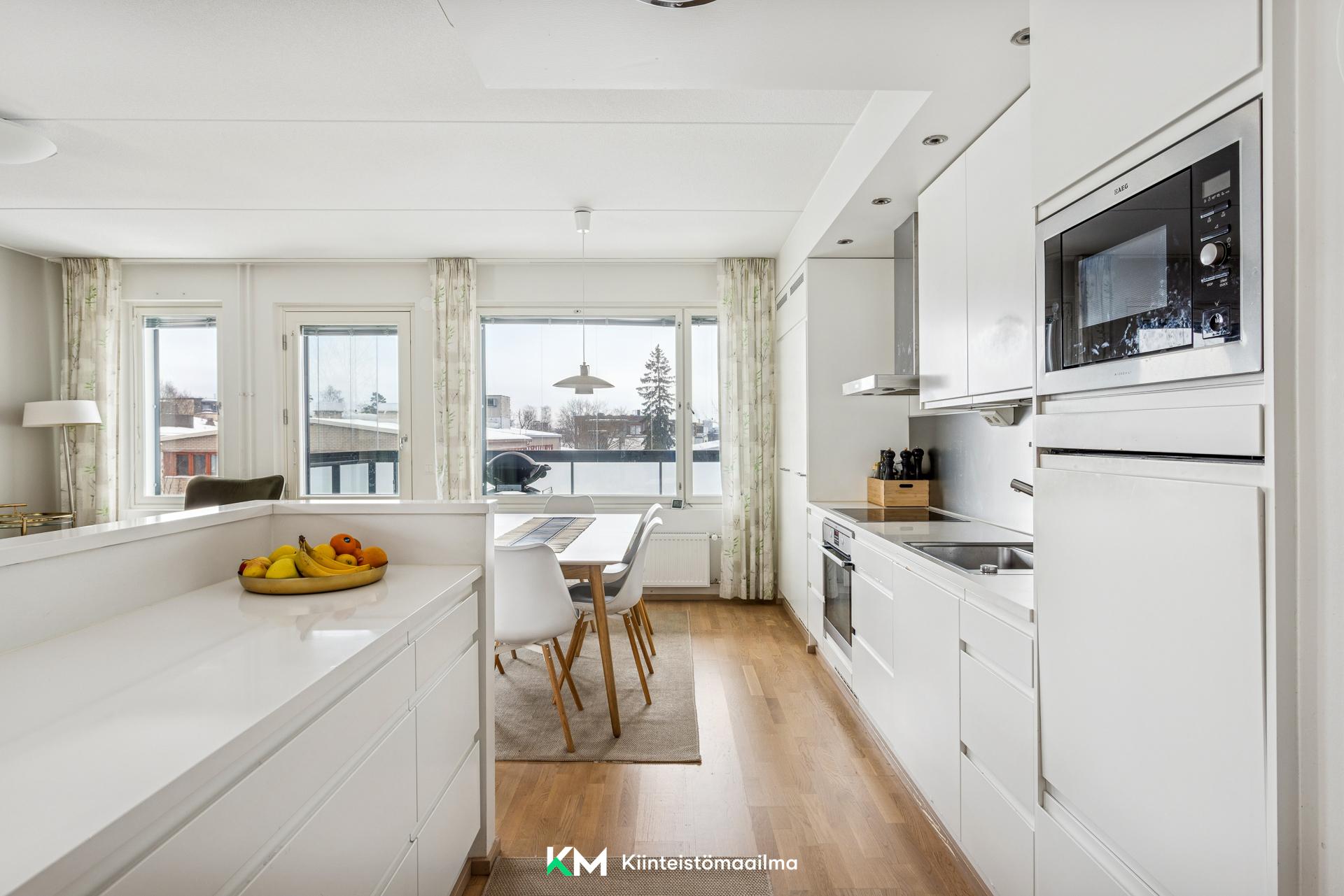 Nahkahousuntie 1, Lauttasaari, Helsinki