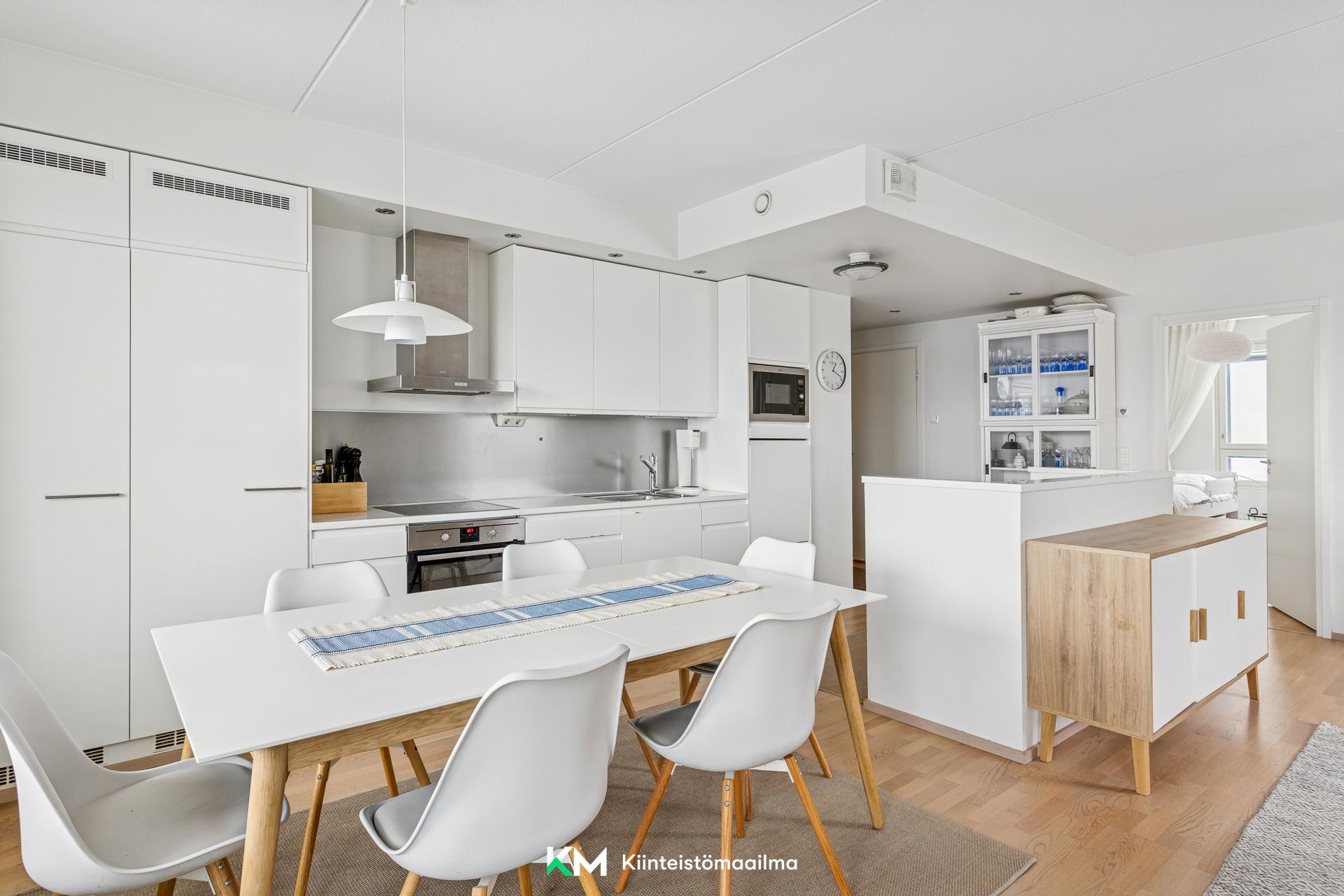 Nahkahousuntie 1, Lauttasaari, Helsinki