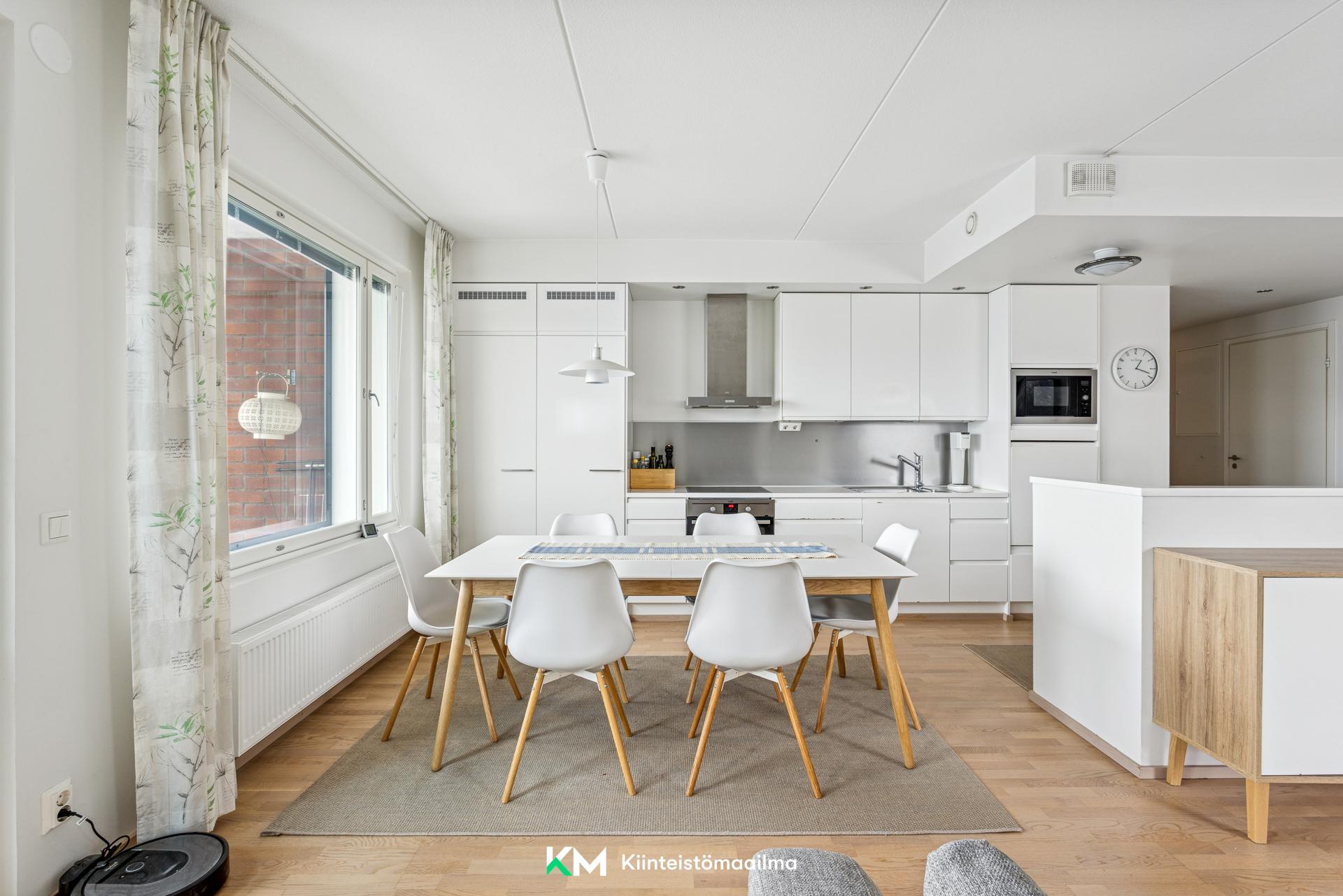 Nahkahousuntie 1, Lauttasaari, Helsinki