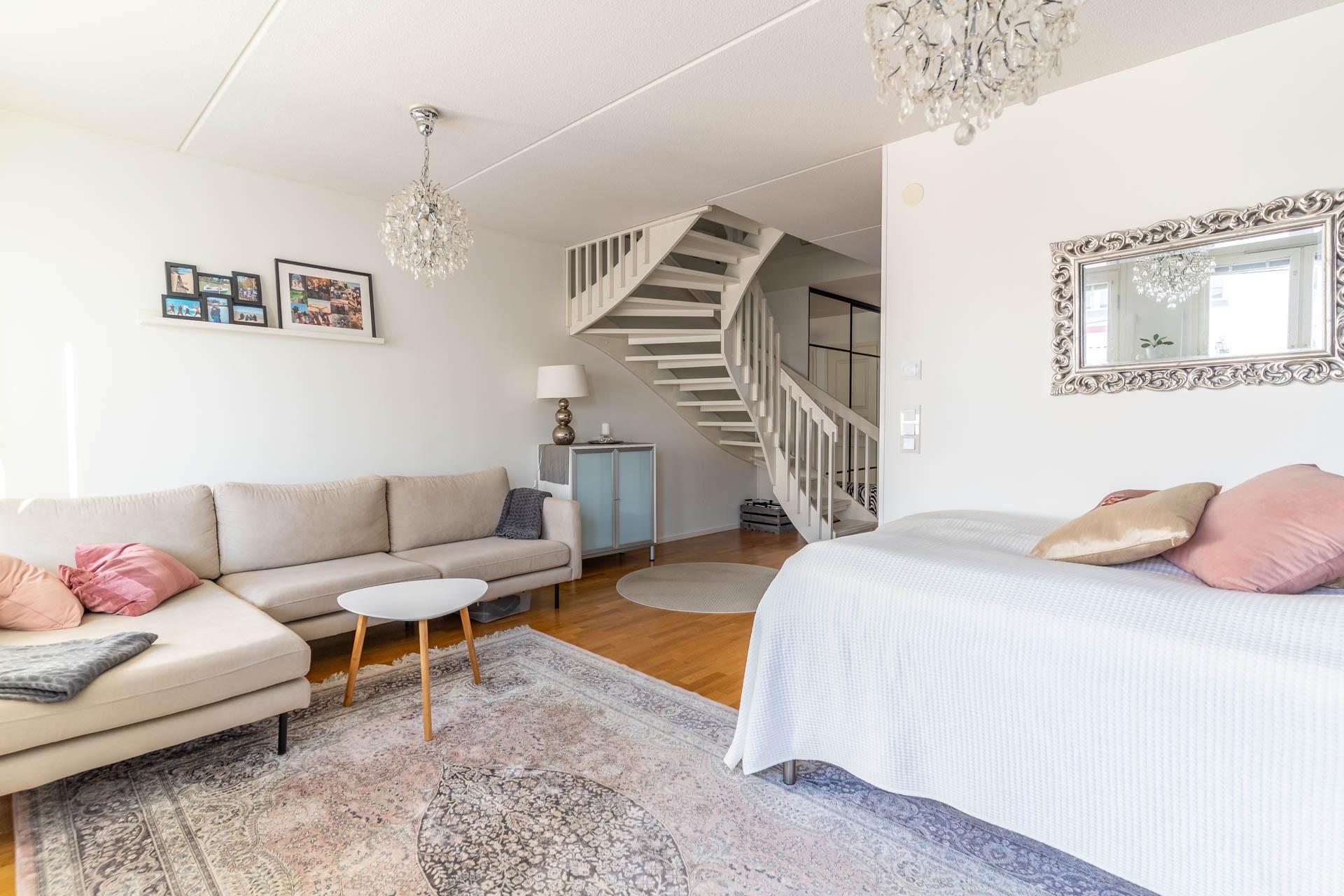 Hopeasepäntie 13, Nummela, Vihti