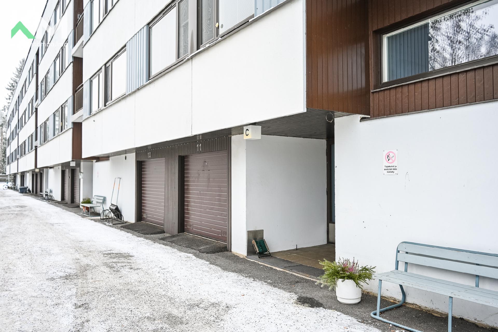 Mäkitie 50, Nummi, Kurikka