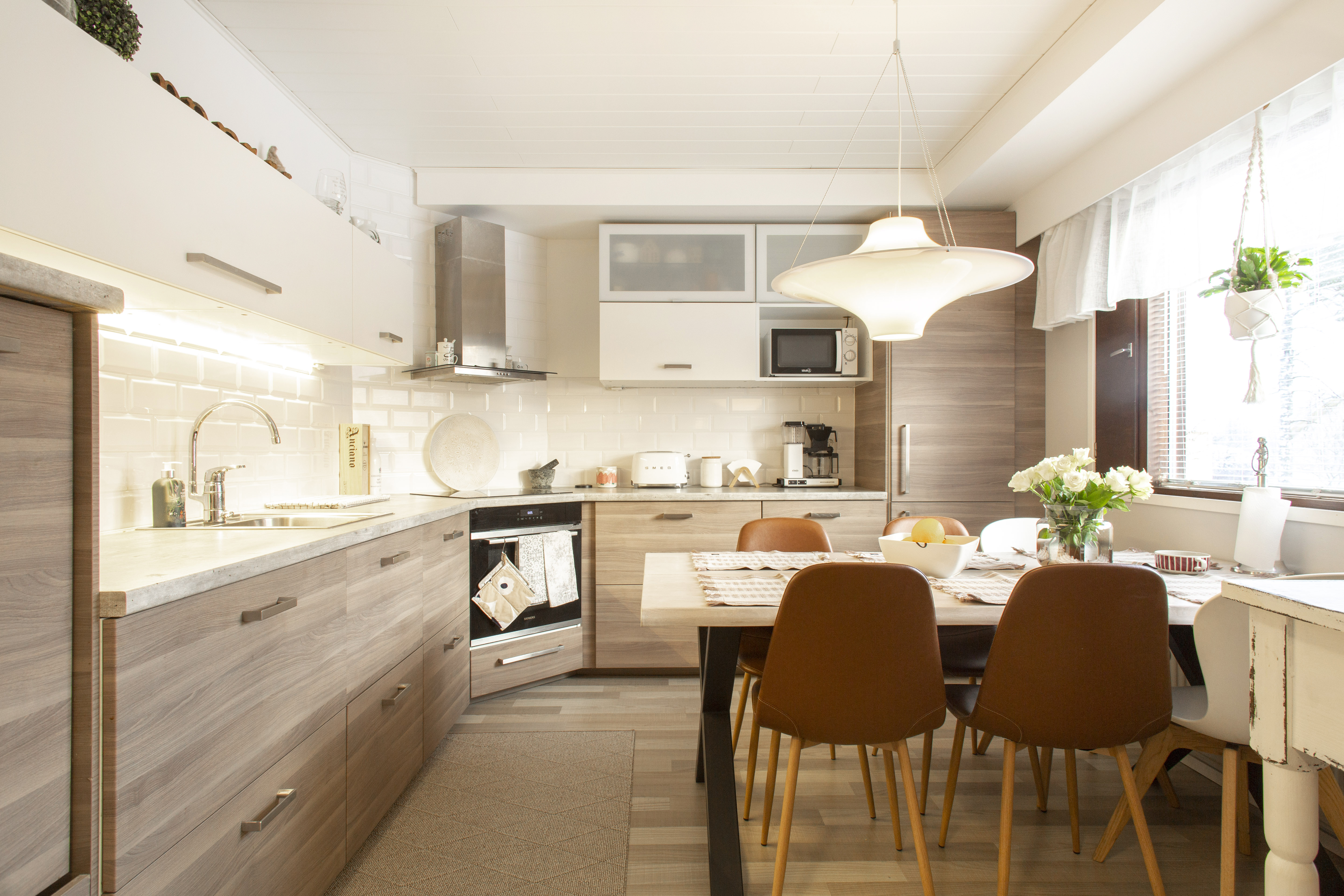 Keskustie 12, Kangasniemi