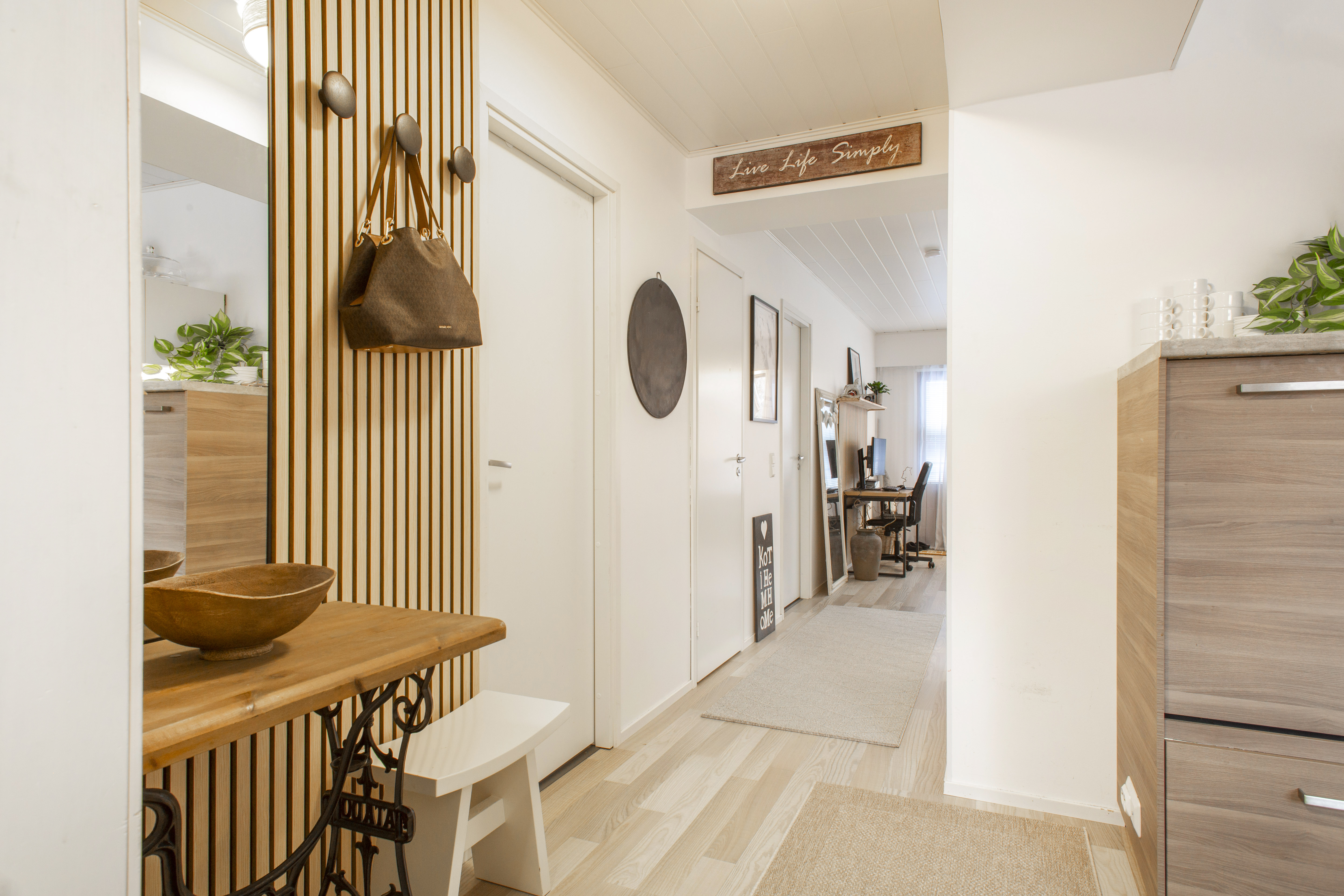 Keskustie 12, Kangasniemi