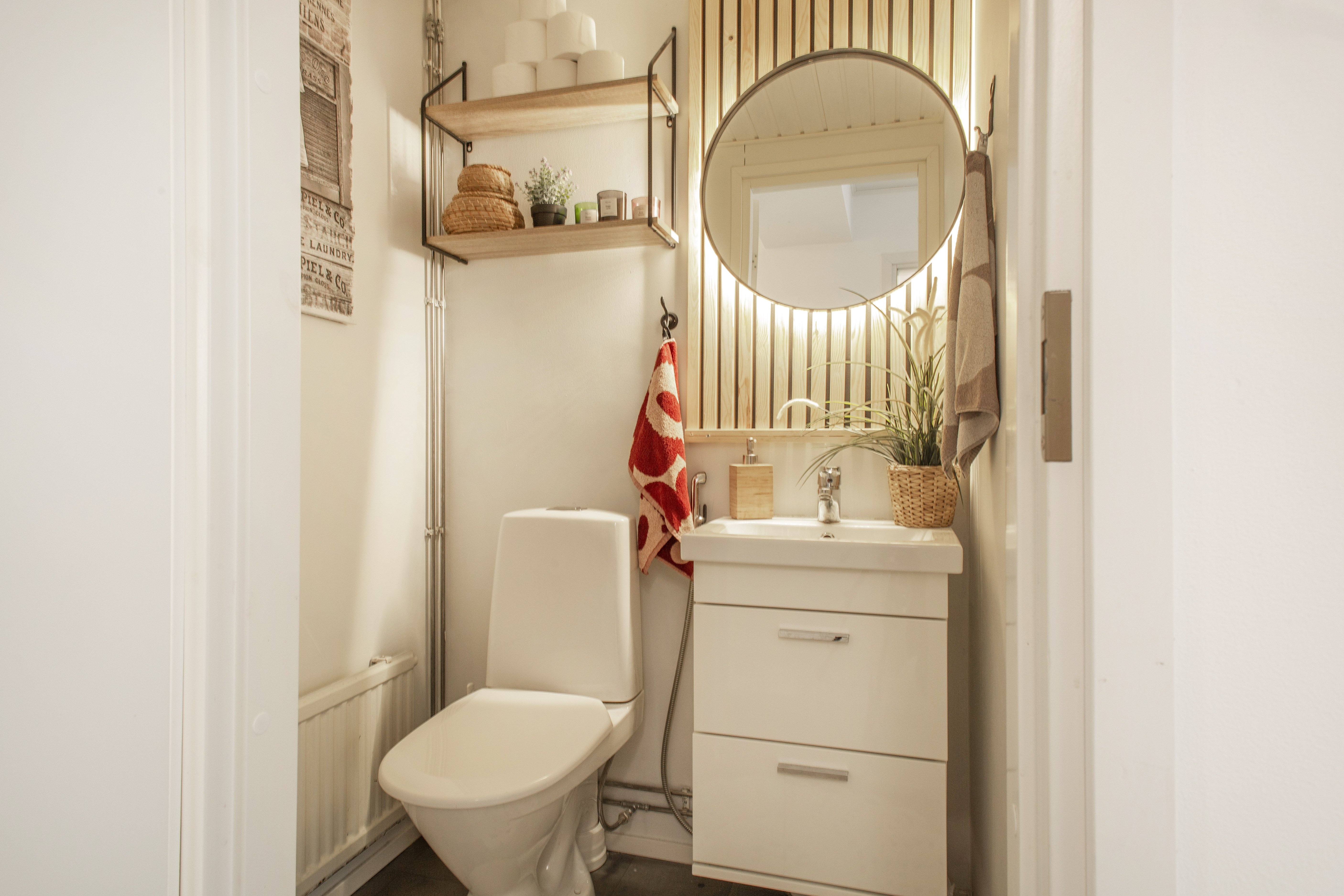 Keskustie 12, Kangasniemi