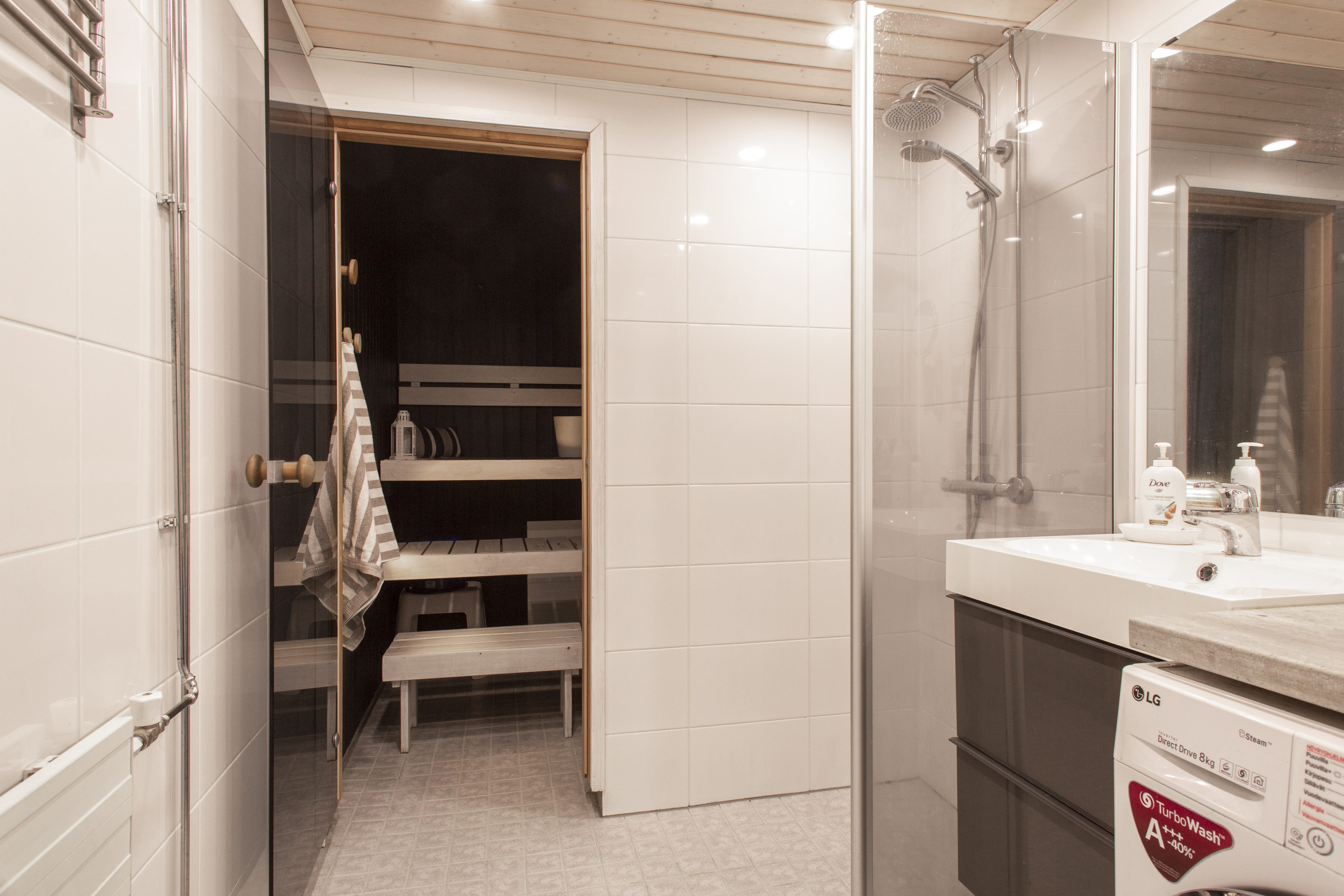 Keskustie 12, Kangasniemi